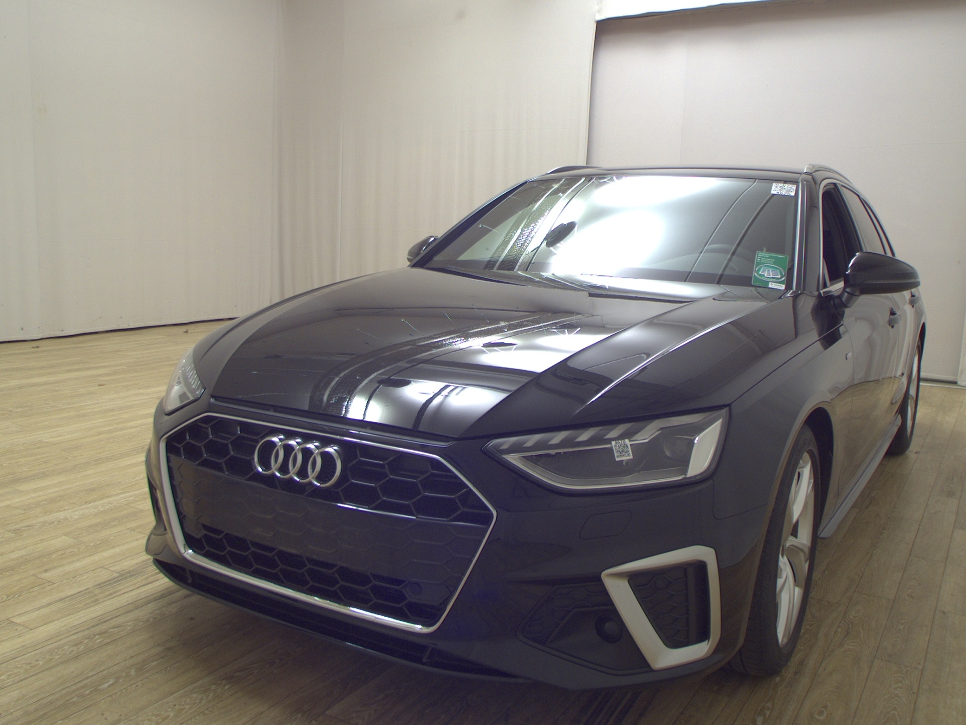 Audi A4 Avant 35 TFSI S-Line Leder Navi LED Sound RFK 2