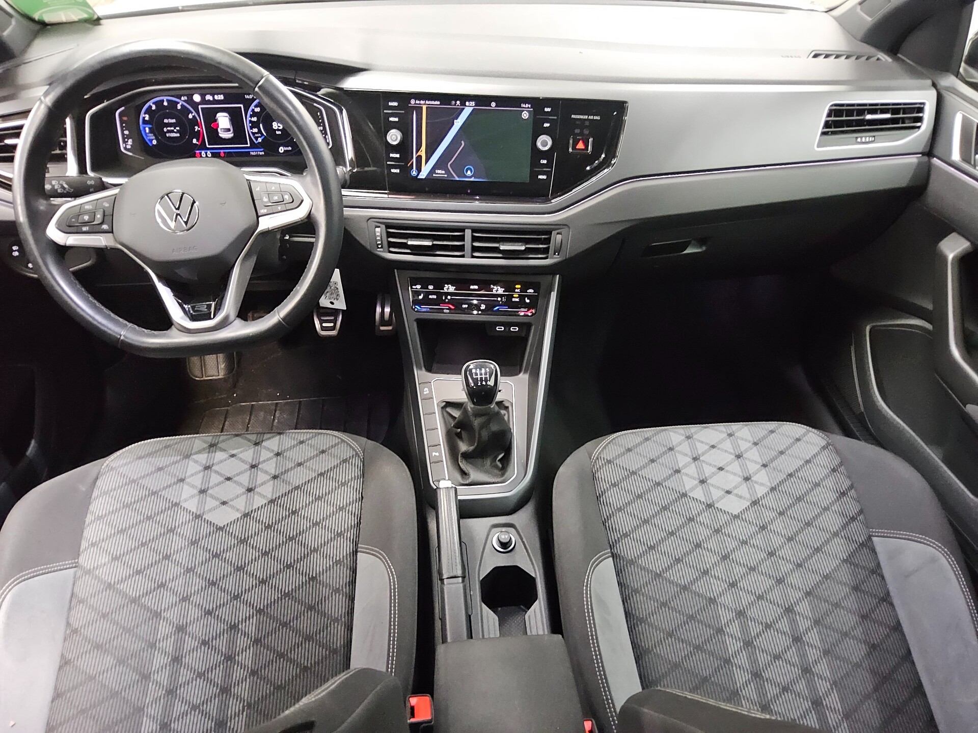Volkswagen Taigo 1.0 TSI R-Line Navi LED AID RfK ACC PDC 5