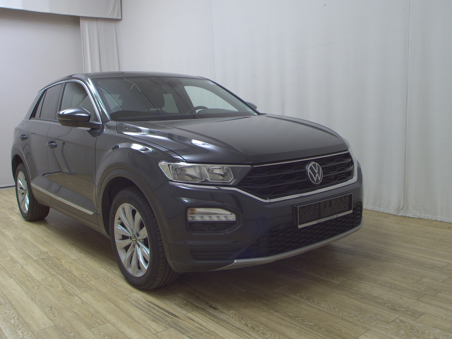 Volkswagen T-Roc 2.0 TDI Sport Navi StandHzg PDC Shz 3