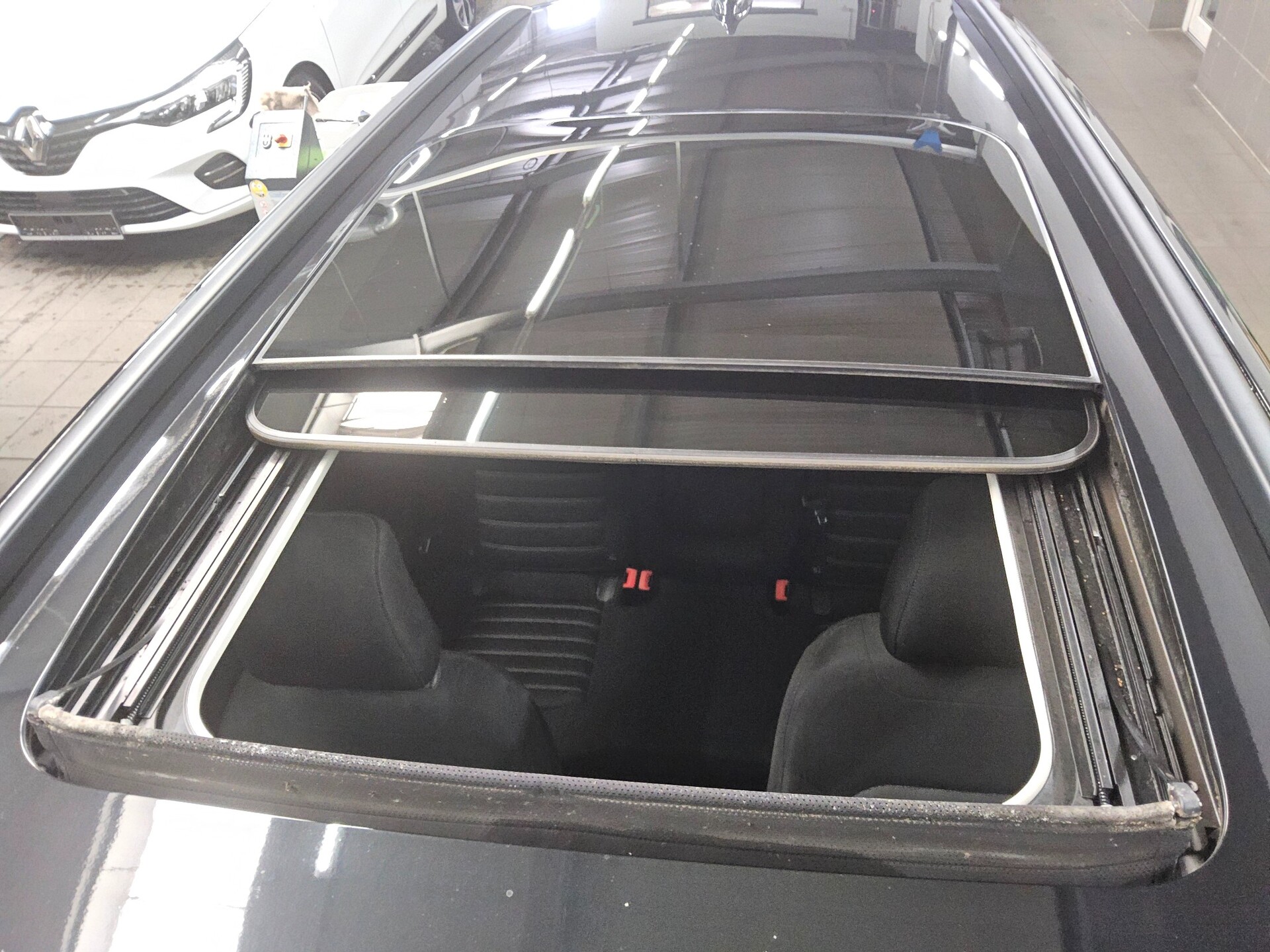 Ford Mondeo Turnier 2.0 EB Trend Navi Pano RfK AHK 11