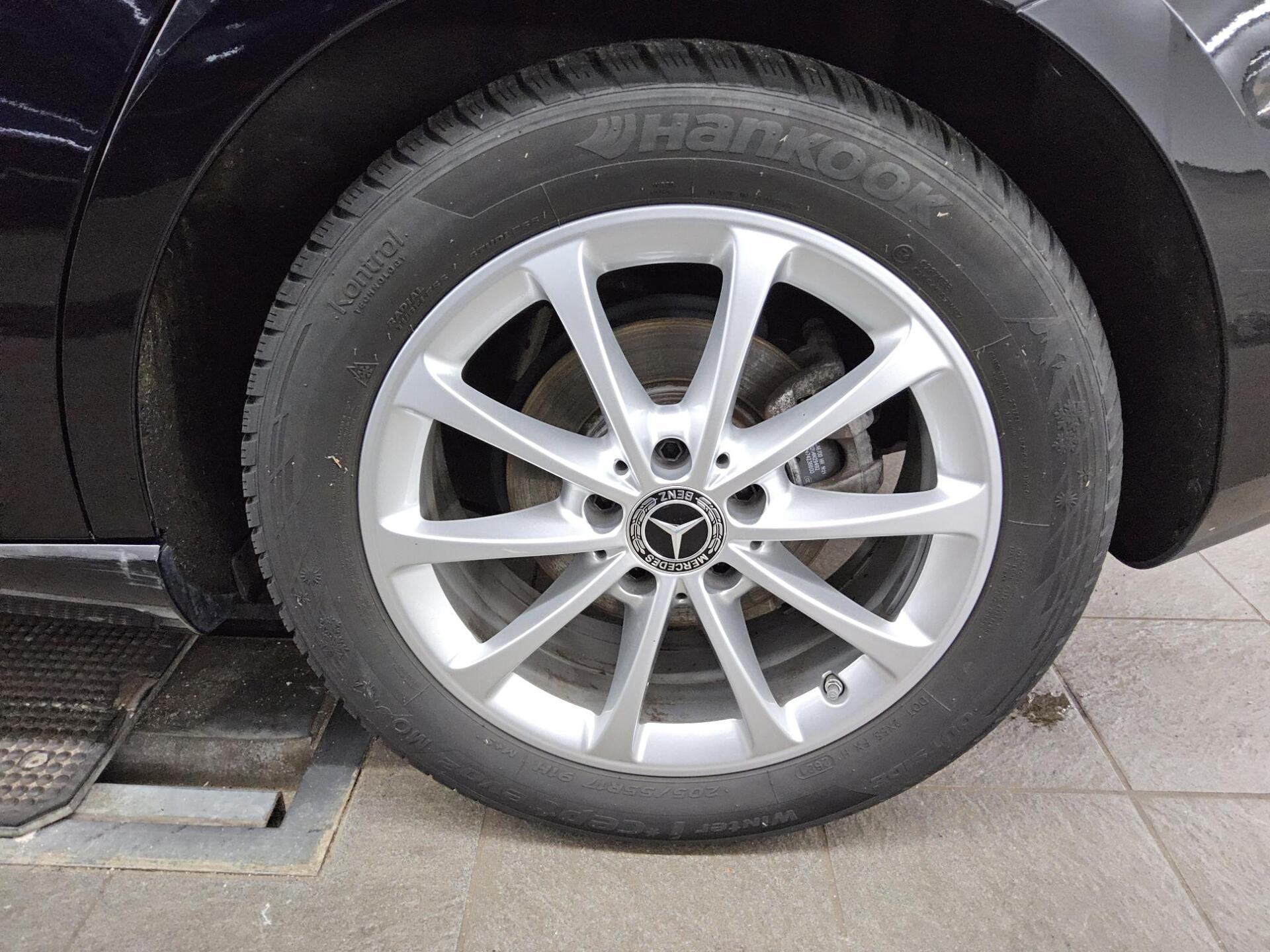 Mercedes-Benz B 200 d Progressive Navi LED MBUX+ RfK Sound Shz 11