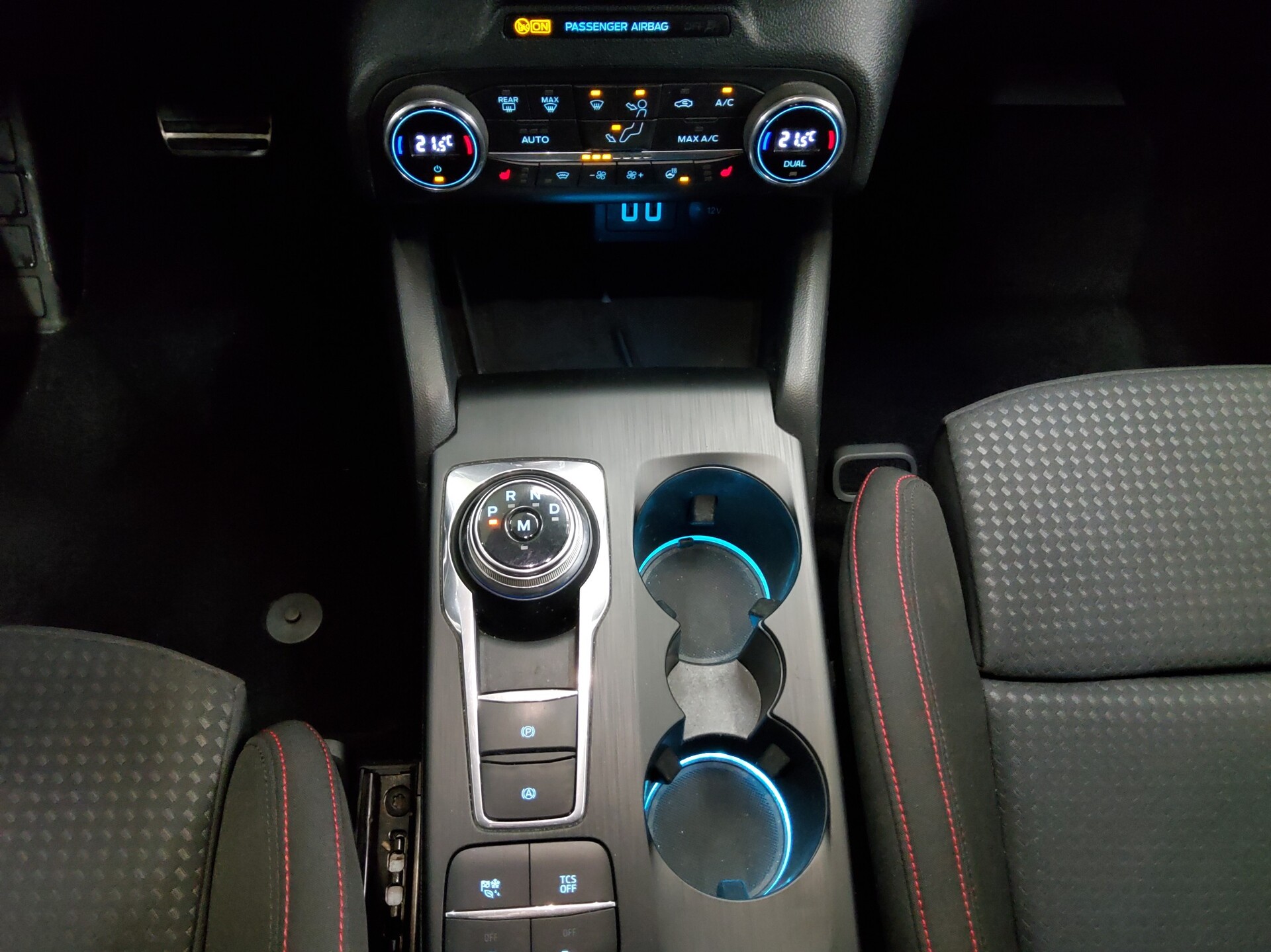 Ford Focus Turnier 2.0 EB ST-Line Navi LED RfK B&O 6