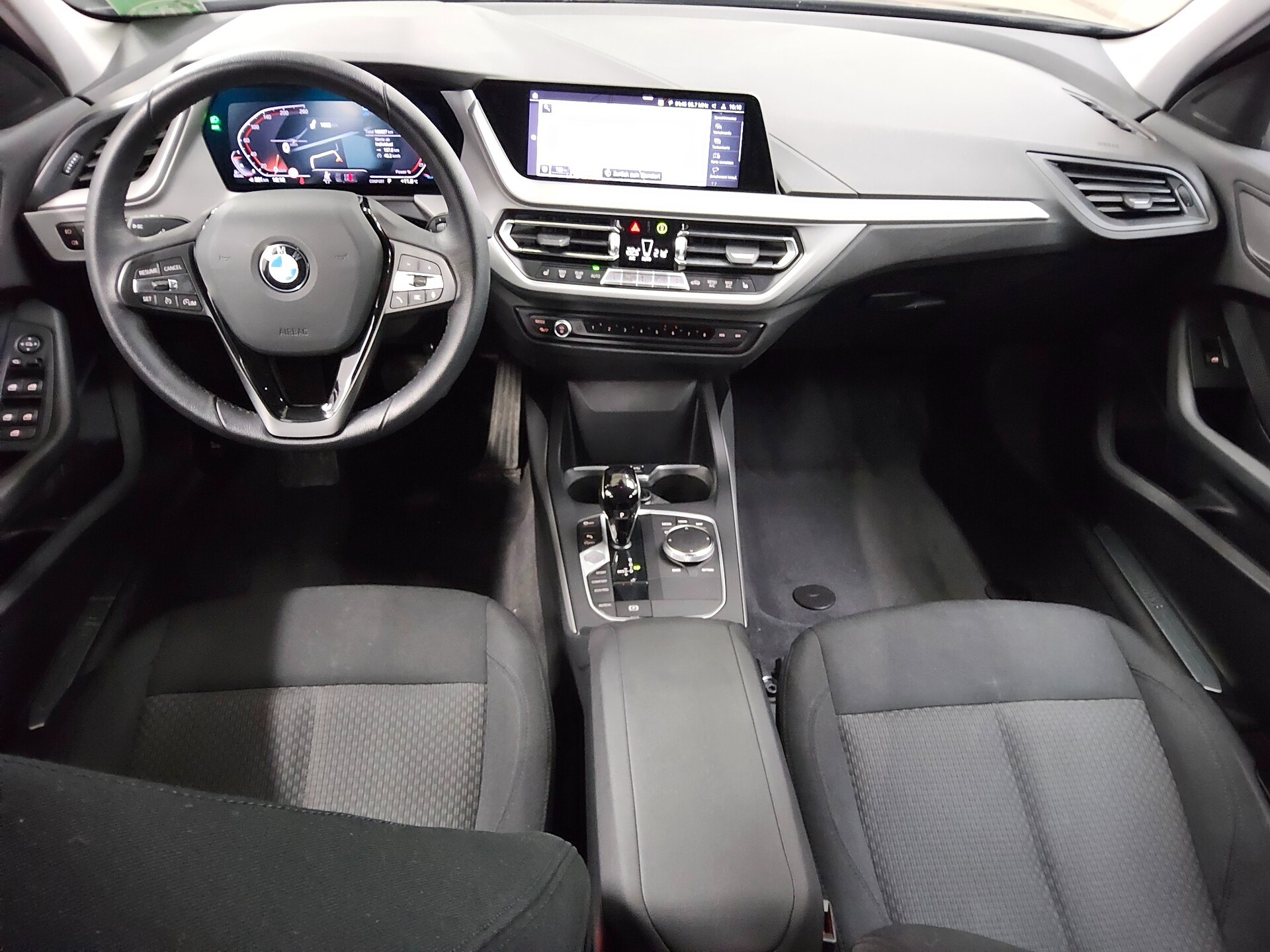 BMW 120dA Advantage Navi LED LC-Pro PDC Shz Tempomat 5