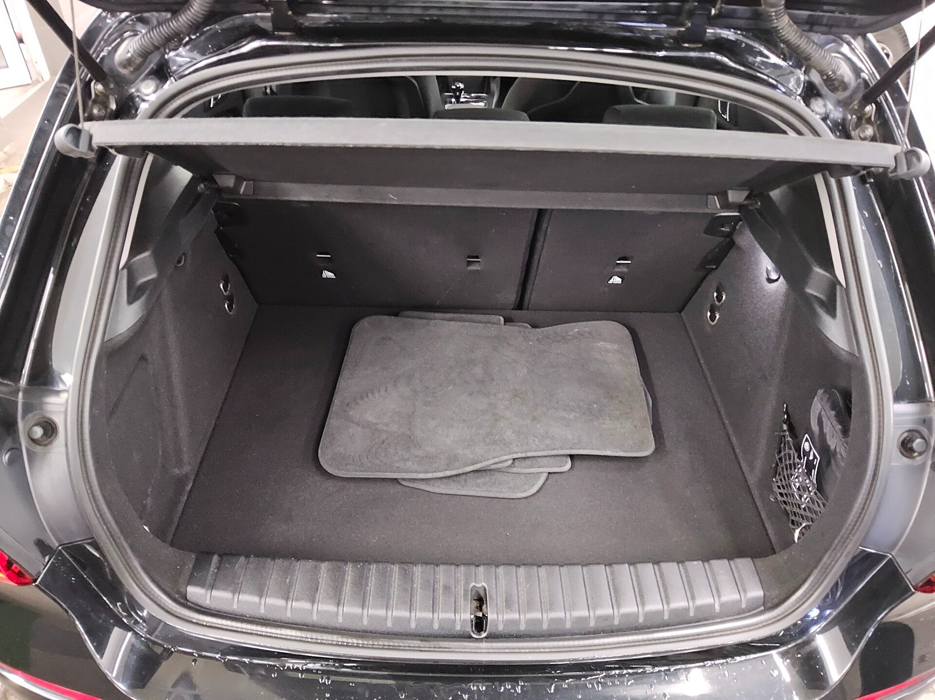 BMW 120dA Advantage Navi LED LC-Pro PDC Shz Tempomat 12