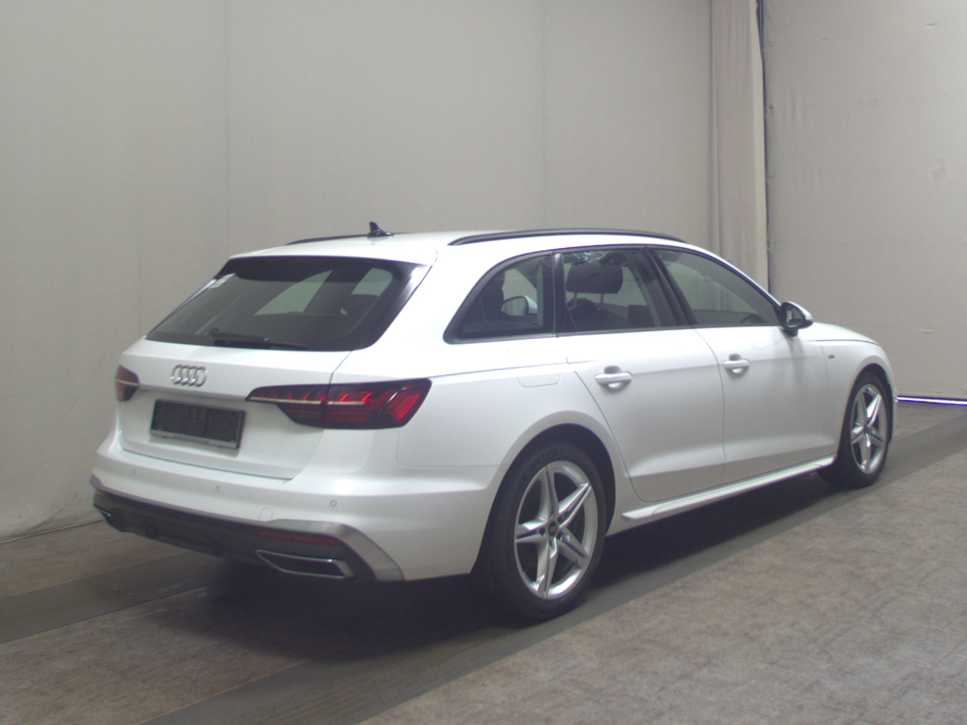 Audi A4 Avant 40 TDI S-Line Ext. Navi+ LED 4