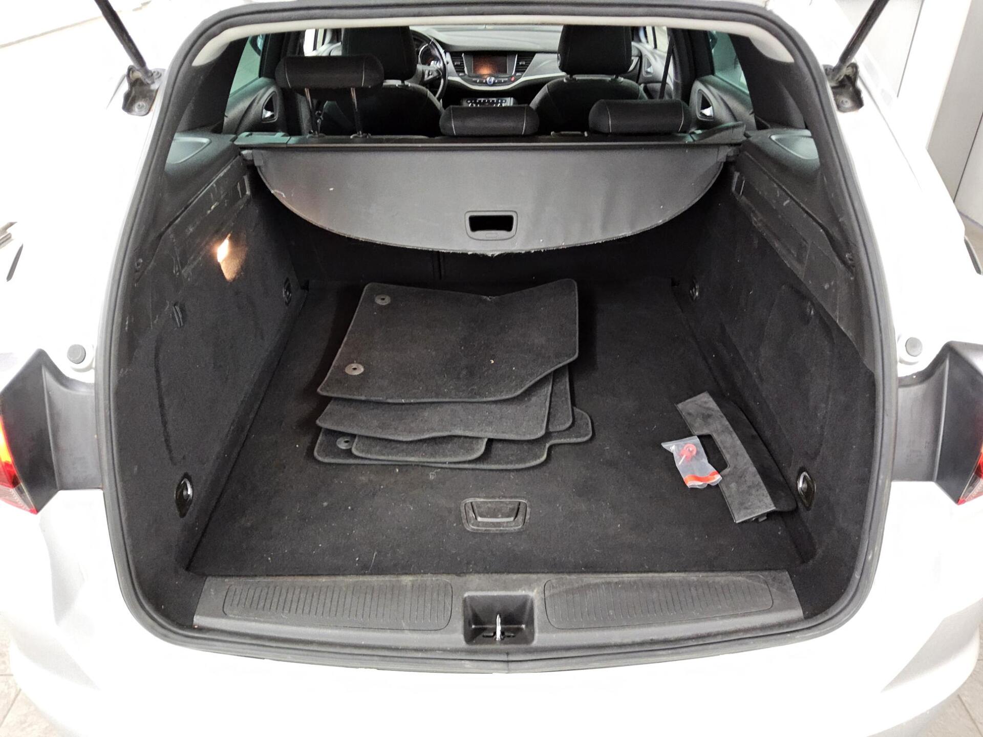 Opel Astra ST 1.5 D Edition Navi LED AHK PDC Tempomat 11