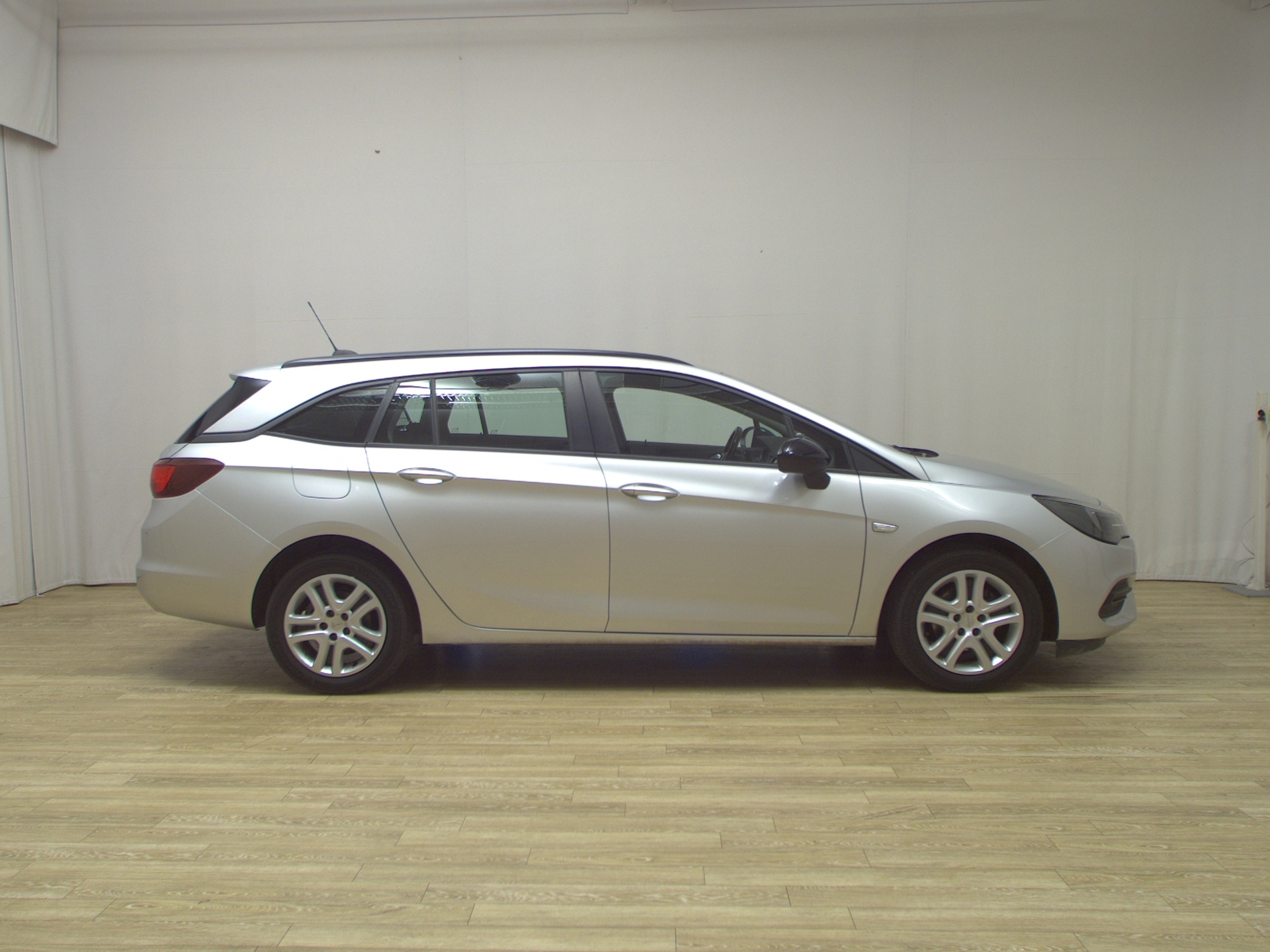 Opel Astra ST 1.5 D Navi LED PDC Tempomat Klima