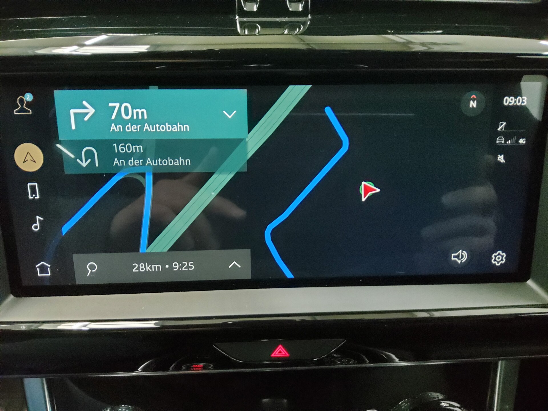 Jaguar XE P250 AWD R-Dynamic Leder Navi LED 360° ACC 7