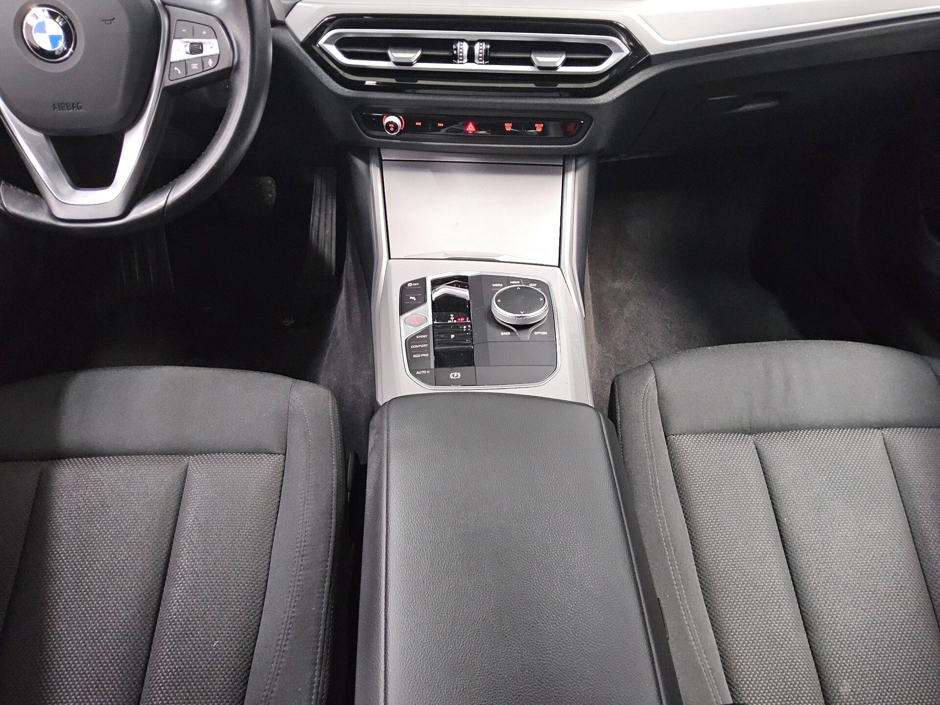 BMW 320dA Touring Navi LED Curved HuD LC Pro 6