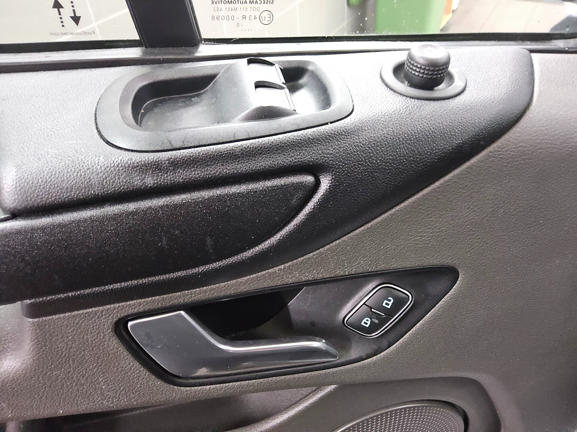 Ford Transit Custom 2.0 TDCi Trend Leder L1 9-Sitze 9