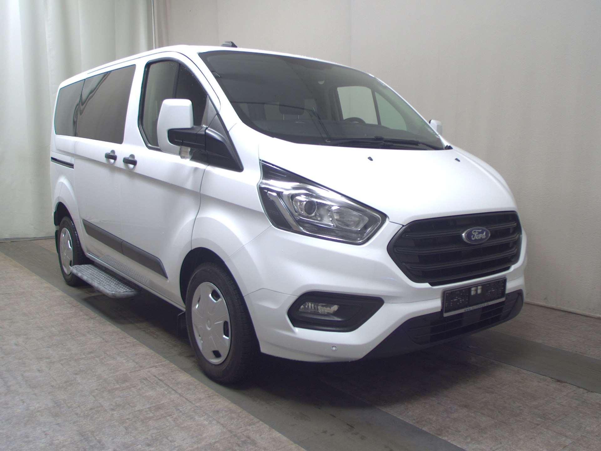 Ford Transit Custom 2.0 TDCi Trend Leder 9-Sitze PDC 3