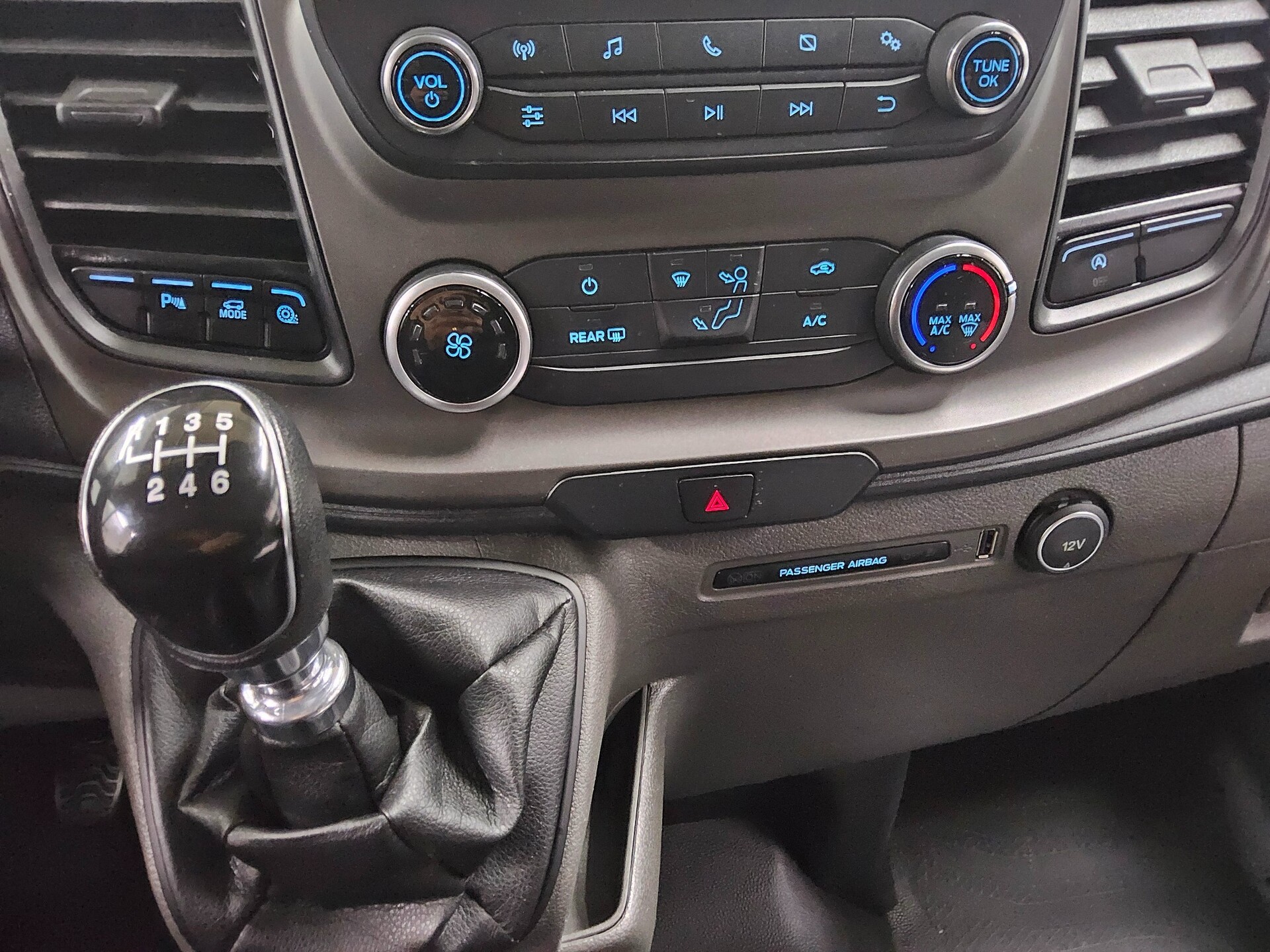 Ford Transit Custom 2.0 TDCi Trend Leder L1 9-Sitze 5