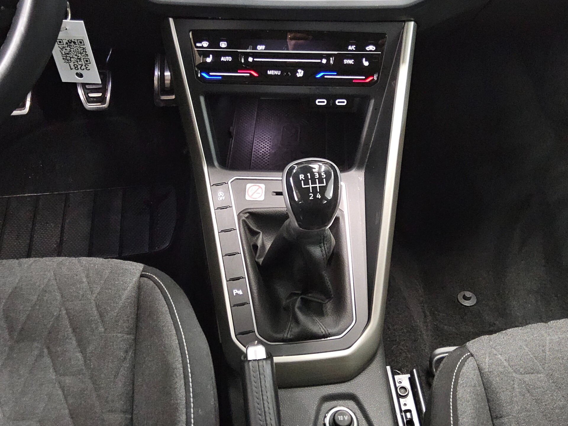 Volkswagen Taigo 1.0 TSI Move Navi DC LED DAB PDC SHZ 6