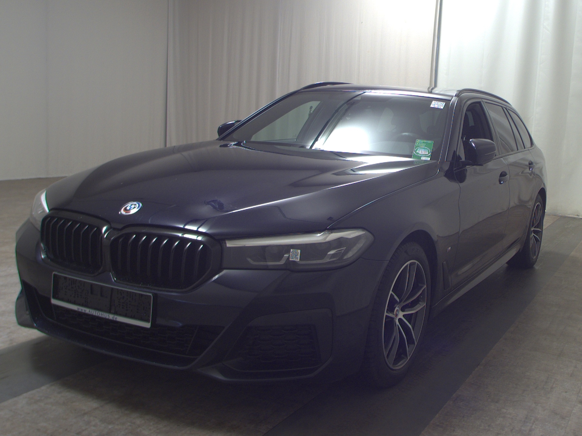 BMW 530dA Touring M-Sport Navi LC Prof H/K Pano RFK 2
