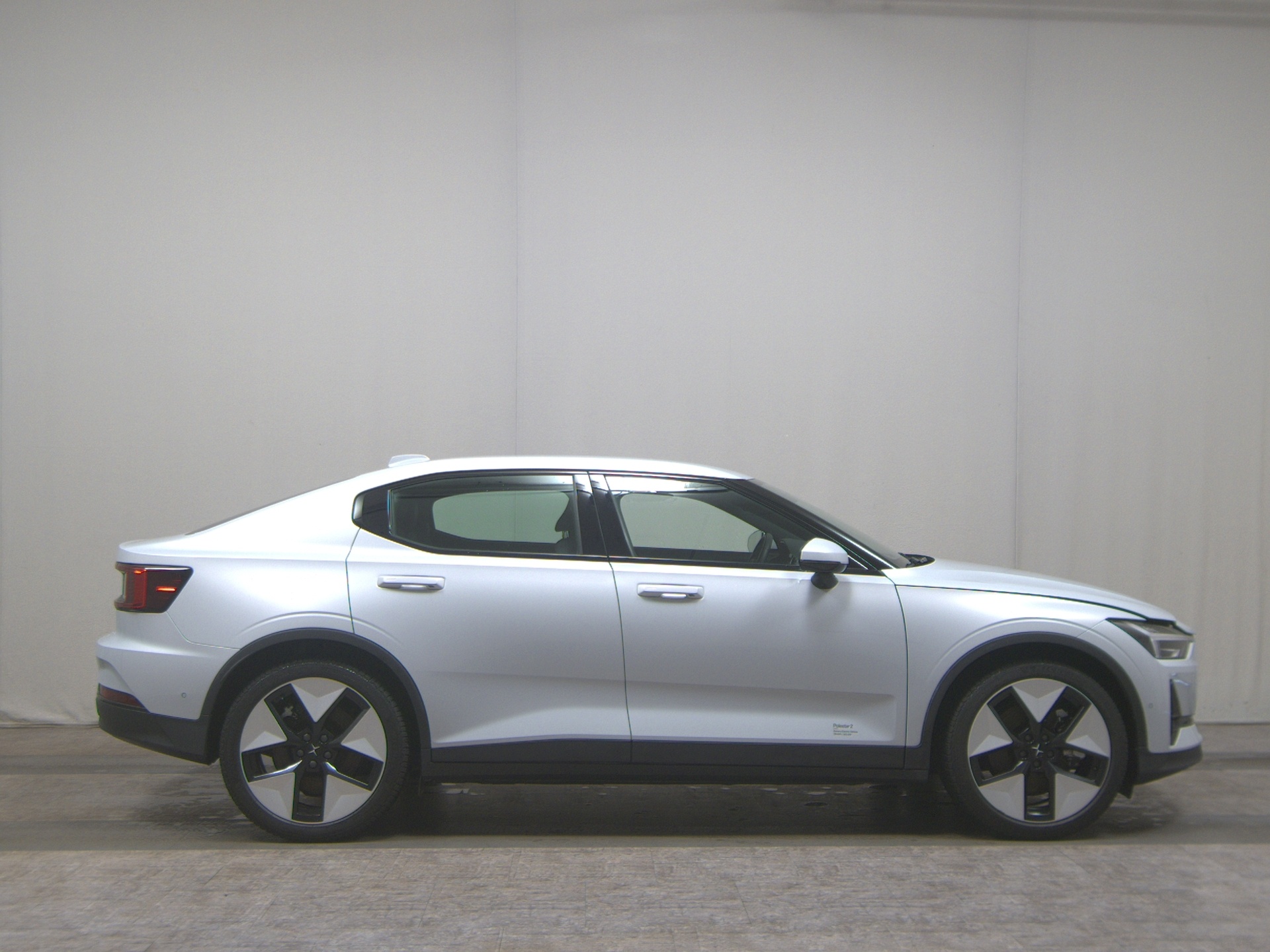 Polestar 2 Long Range Dual Navi LED 360° ACC Shz PDC