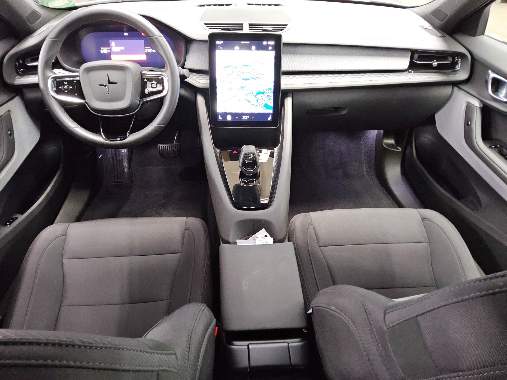 Polestar 2 Long Range Dual Navi LED 360° ACC Shz PDC 5