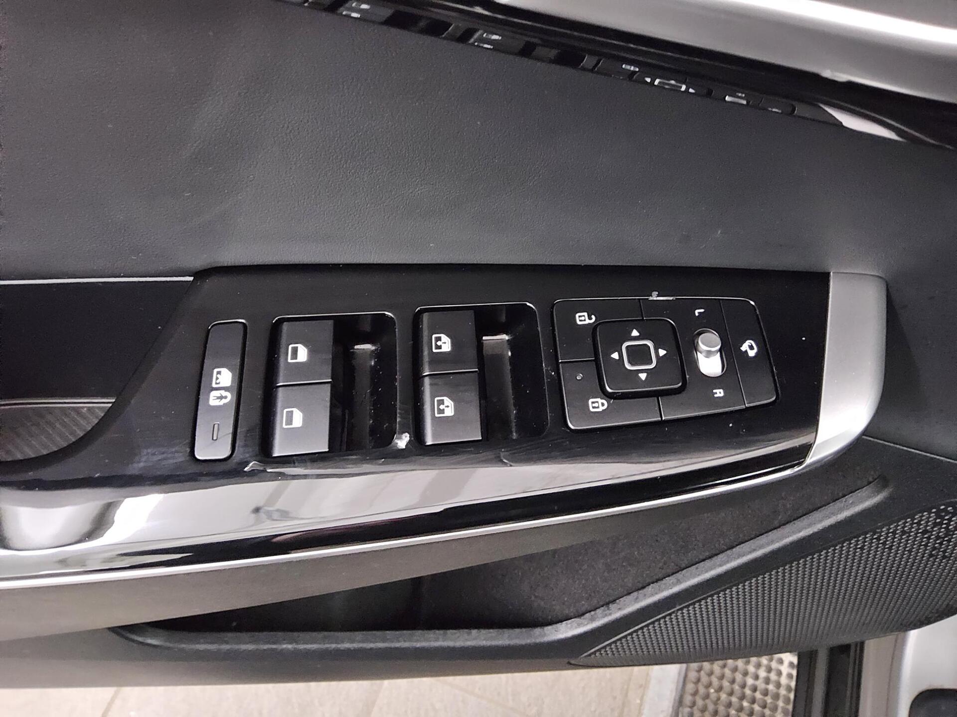 Kia EV6 Leder Navi LED Shz Wärmep. PDC 10