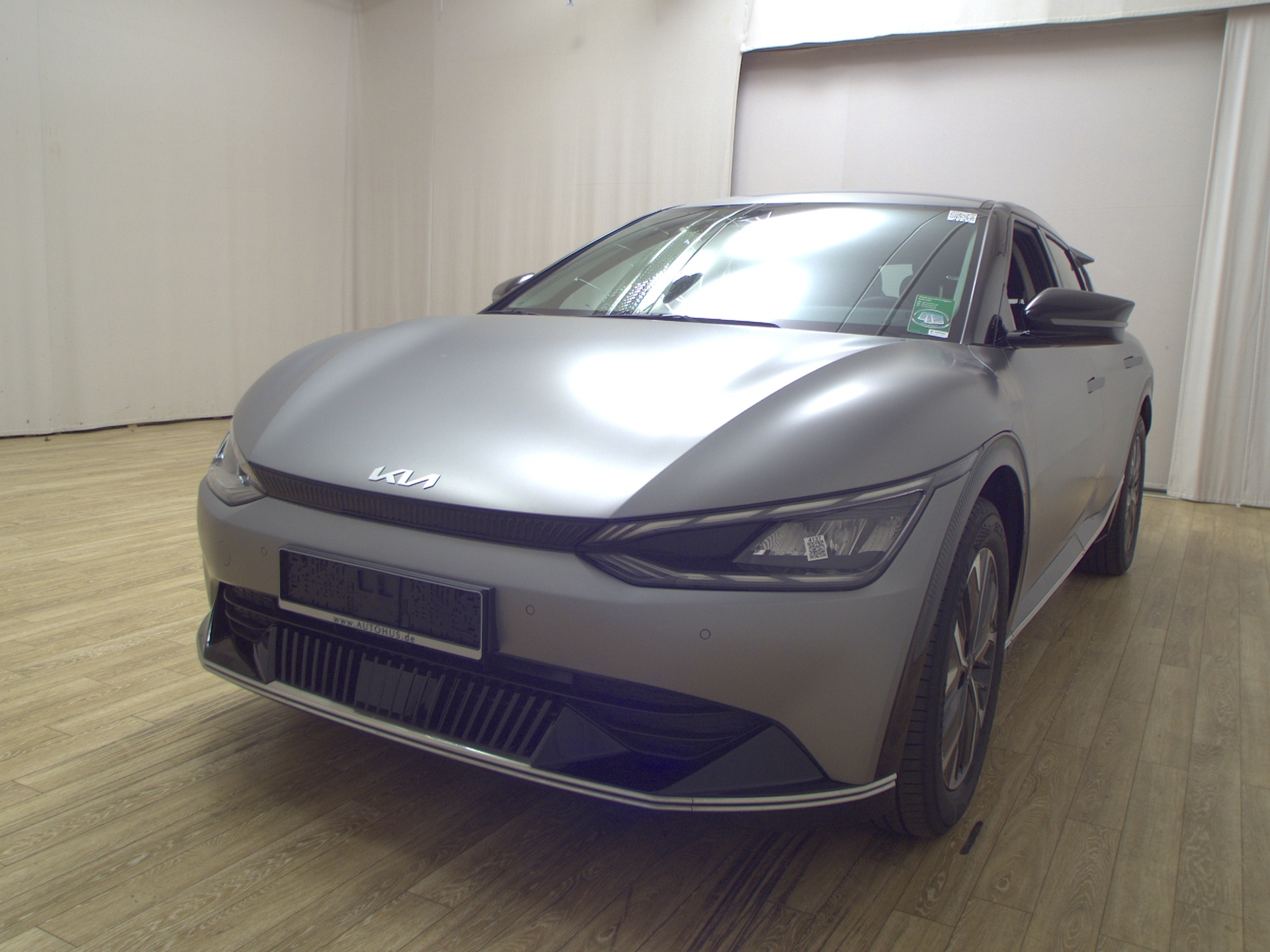 Kia EV6 Leder Navi LED Shz Wärmep. PDC 2