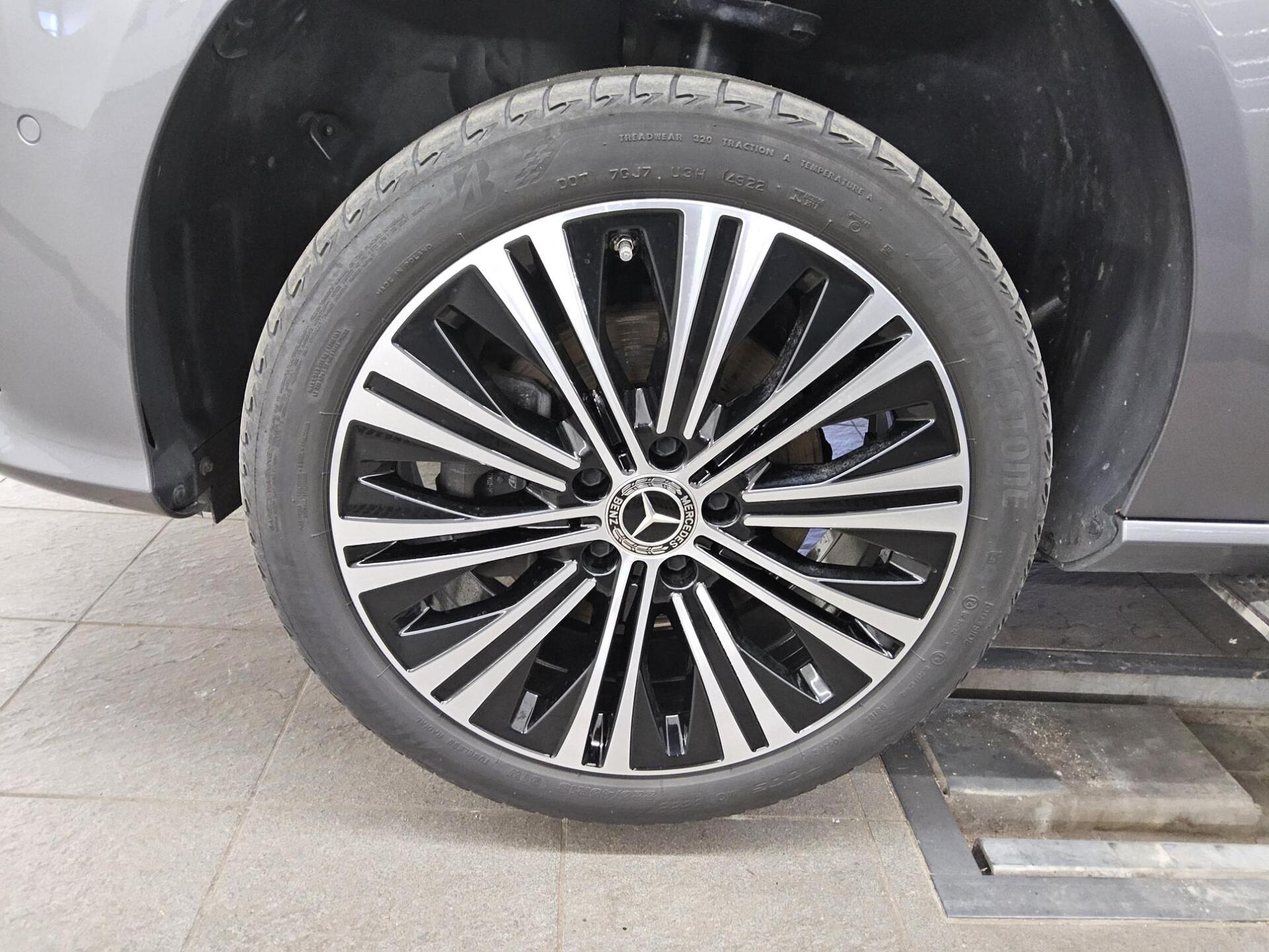 Mercedes-Benz CLA 200 SB d Progressive Leder Navi LED Night 11