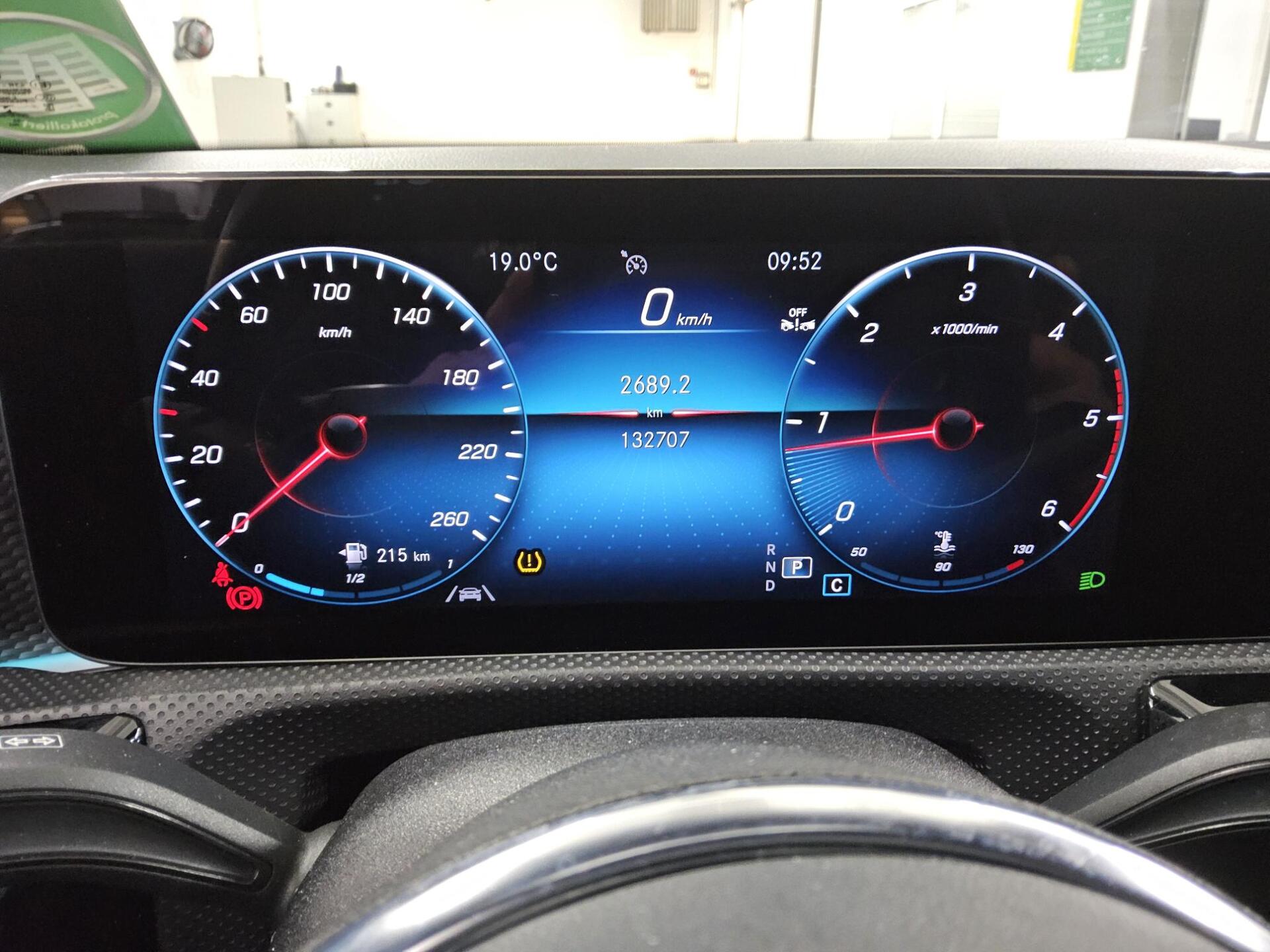 Mercedes-Benz CLA 200 SB d Progressive Leder Navi LED Night 8