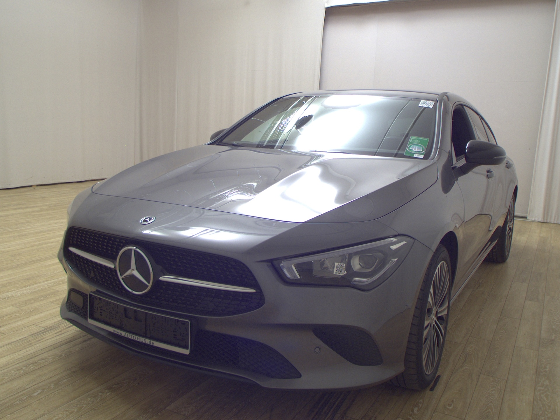 Mercedes-Benz CLA 200 SB d Progressive Leder Navi LED Night 2