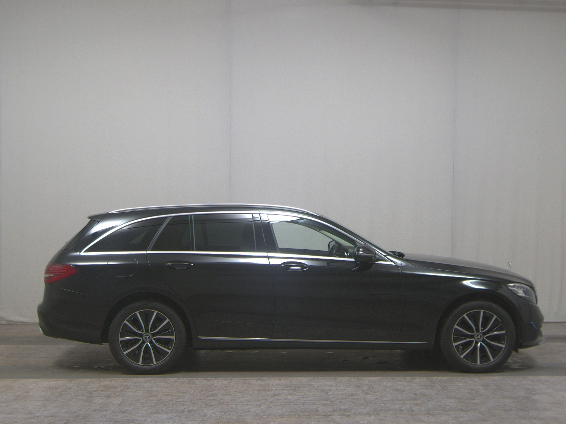 Mercedes-Benz C 200 T d Exclusive Leder Navi LED HuD Burm.