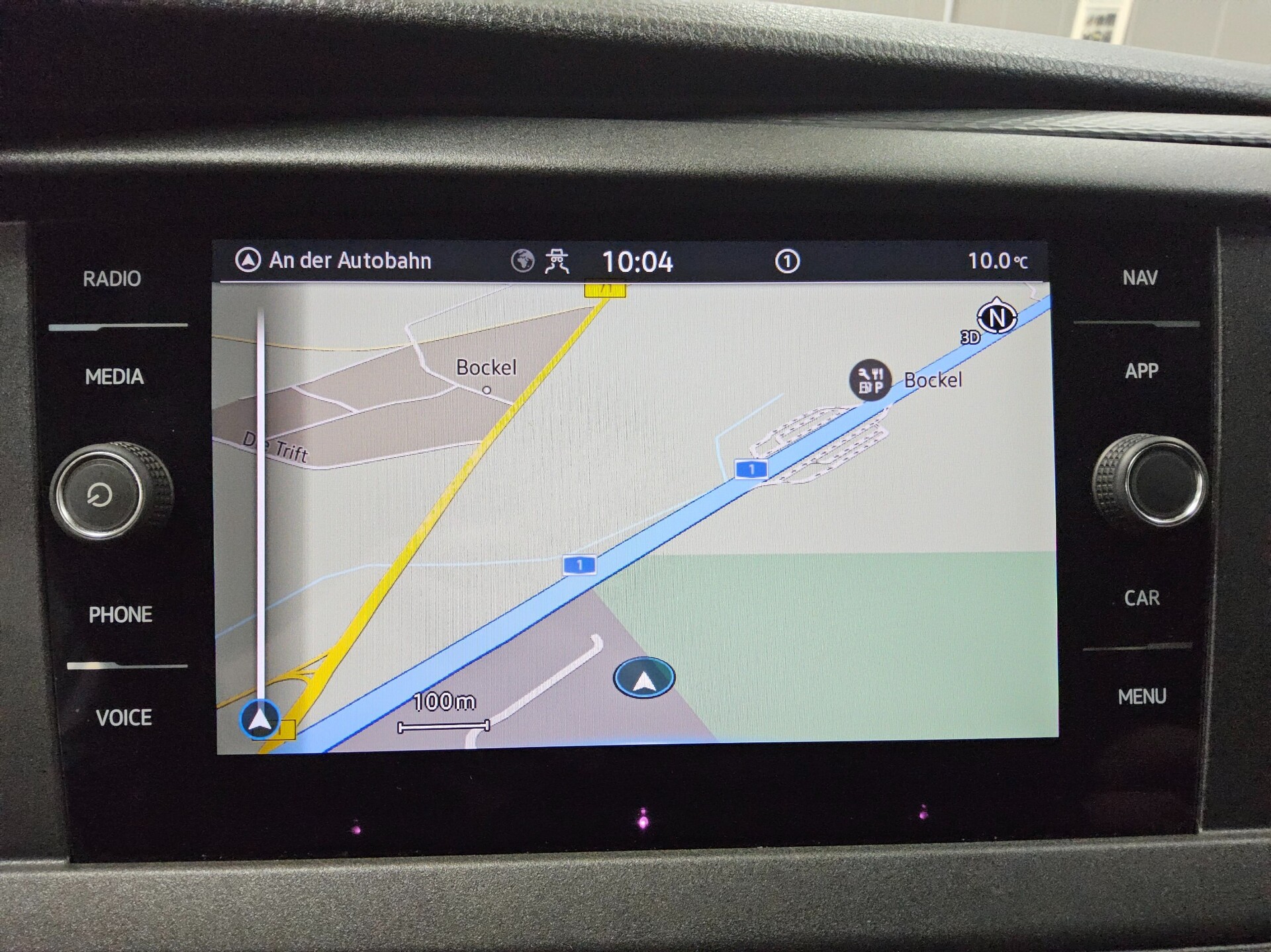 Volkswagen T6.1 Transporter 2.0 TDI 3-Sitze Navi AHK PDC 7