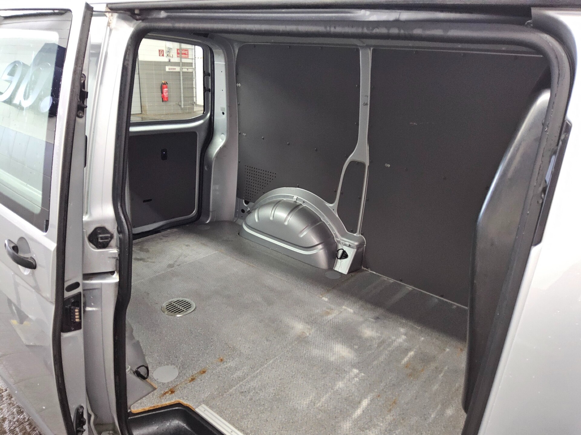 Volkswagen T6.1 Transporter 2.0 TDI 3-Sitze Navi AHK PDC 12