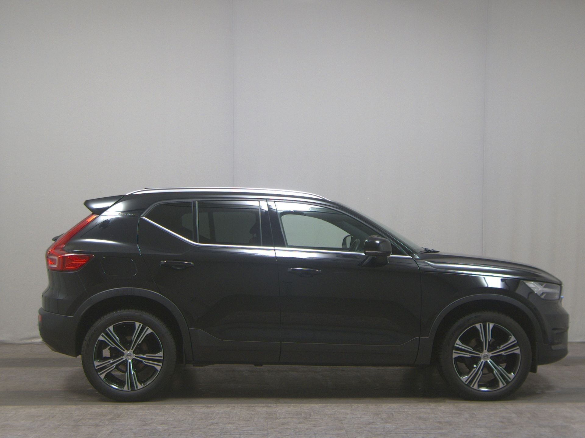 Volvo XC40 D3 Inscription Navi LED Leder 4xShz PDC RfK