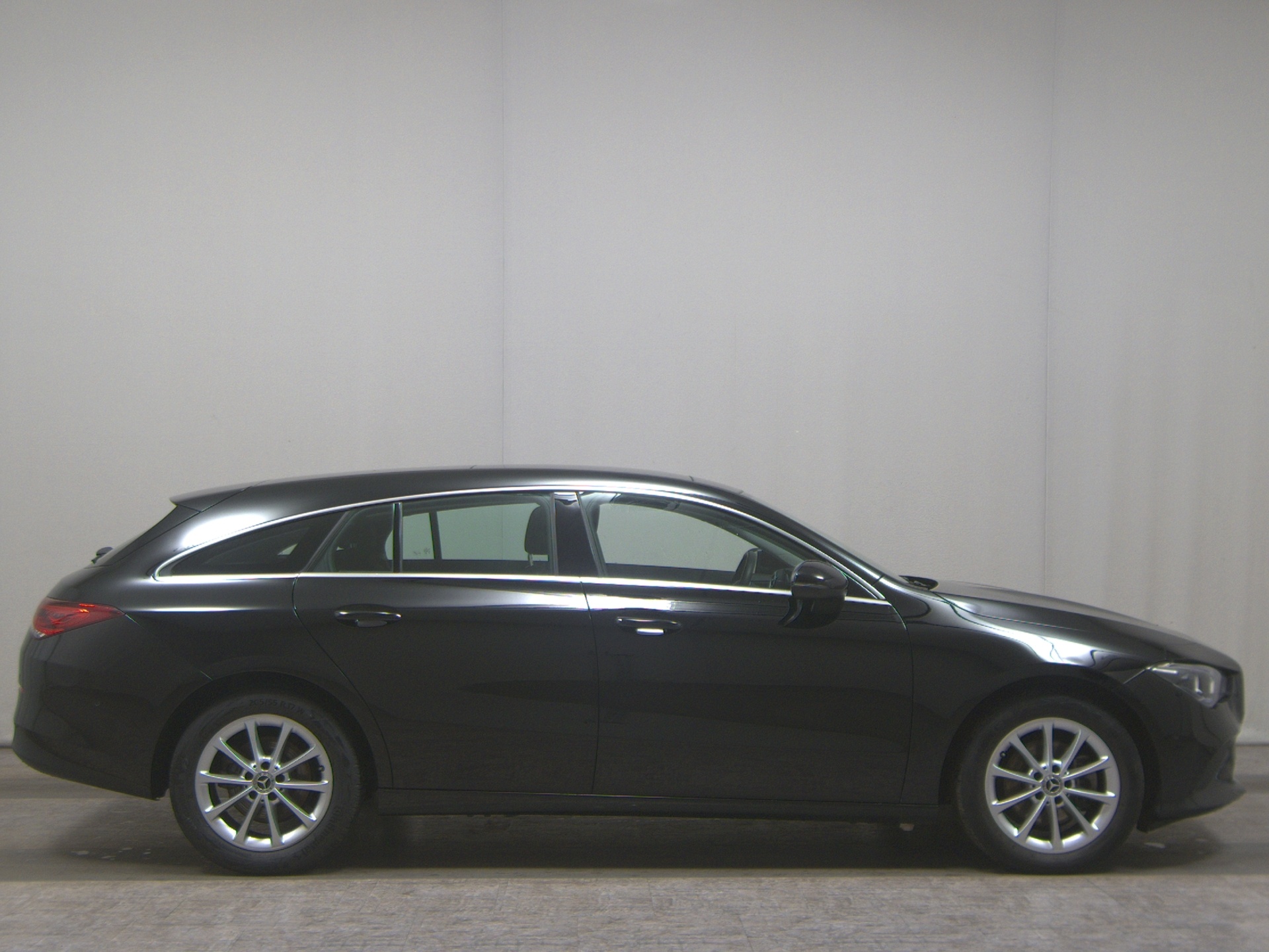 Mercedes-Benz CLA 200 SB d Navi Panorama LED Kamera