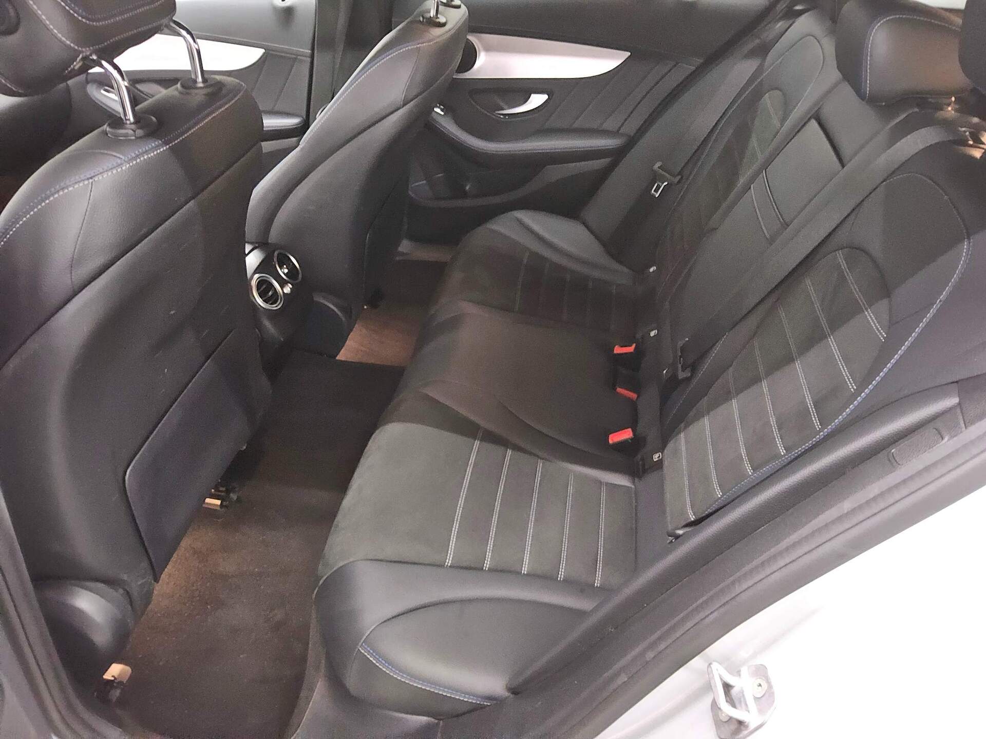 Mercedes-Benz C 300 T de AMG-Line Night Widescreen Navi MB-LED 13