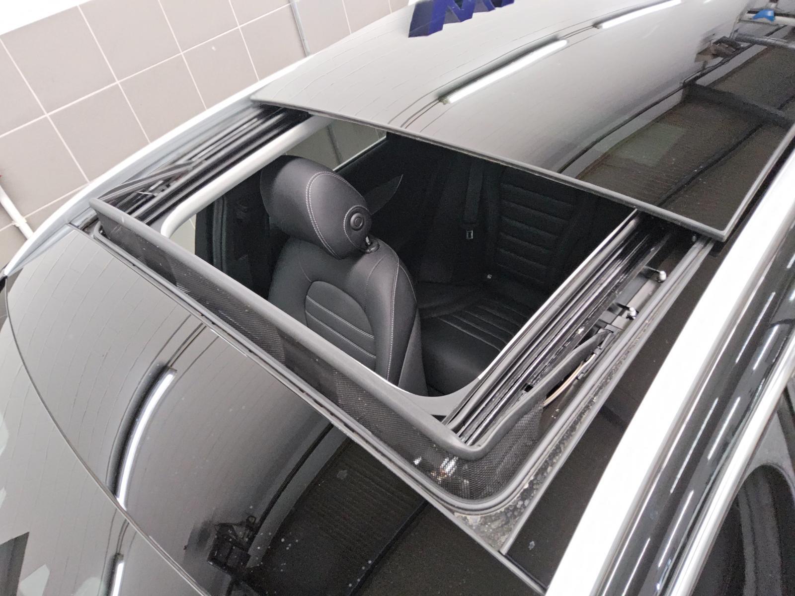 Mercedes-Benz C 300 T de Avantgarde Leder Navi LED Pano 360° 12