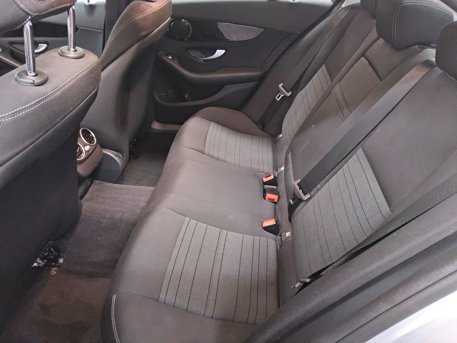 Mercedes-Benz C 200 d Navi MB-LED RfK Shz PDC Sound Tempomat 13