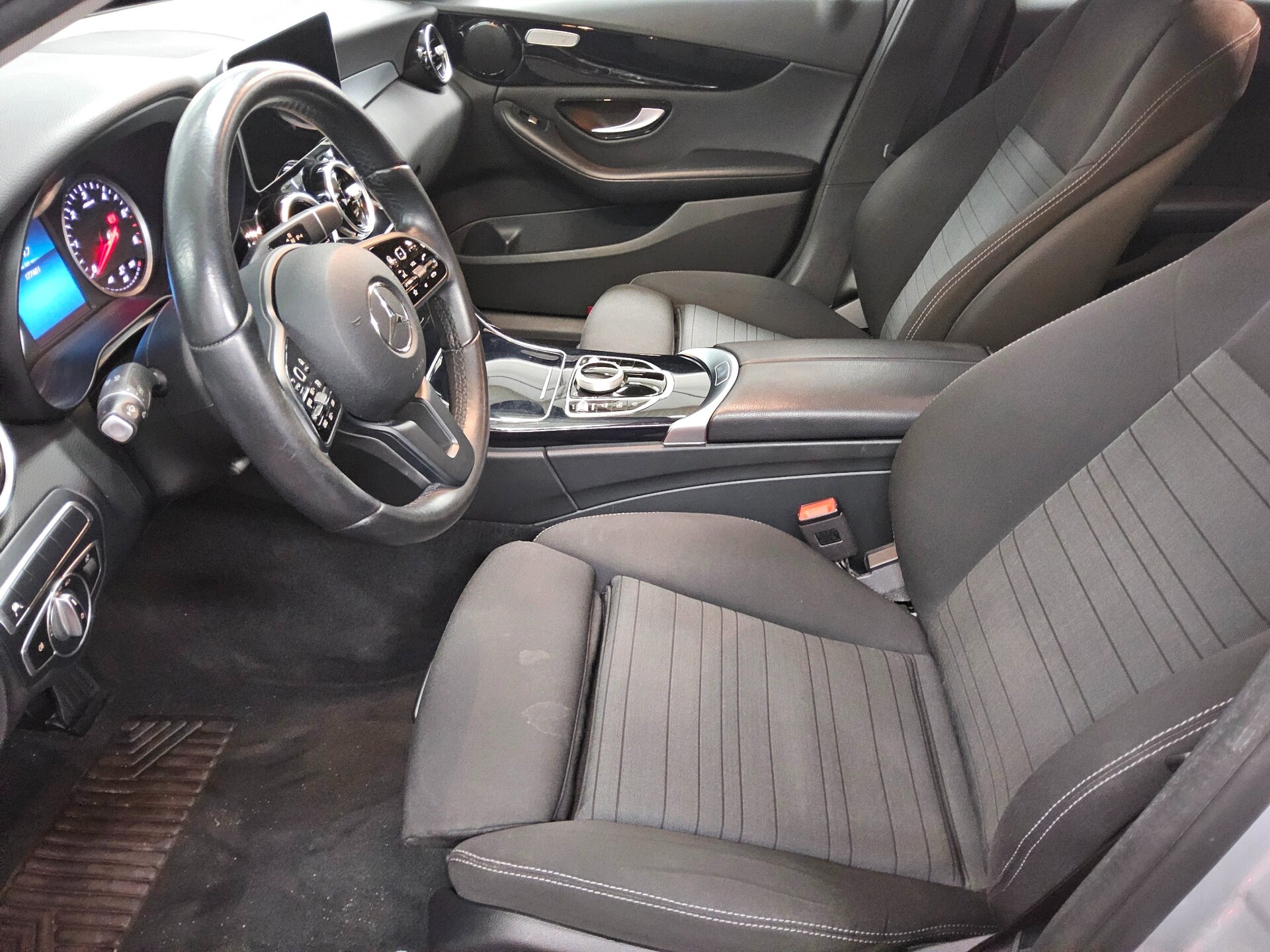 Mercedes-Benz C 200 d Navi MB-LED RfK Shz PDC Sound Tempomat 8