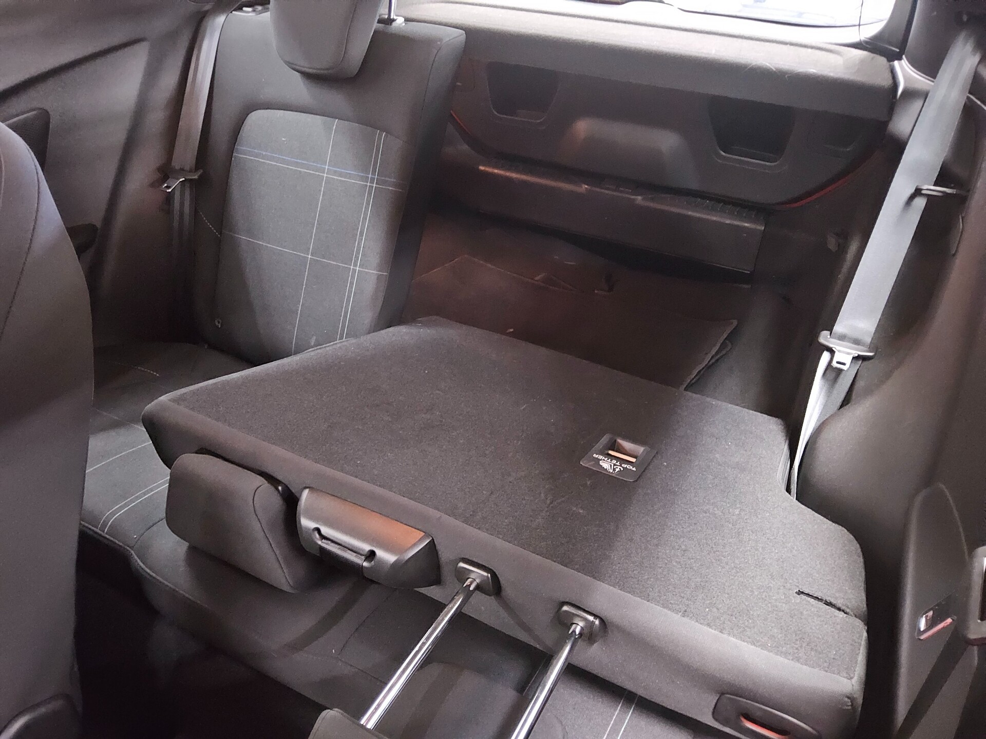 Ford Fiesta 1.1 Cool&Connect Navi PDC DAB 12