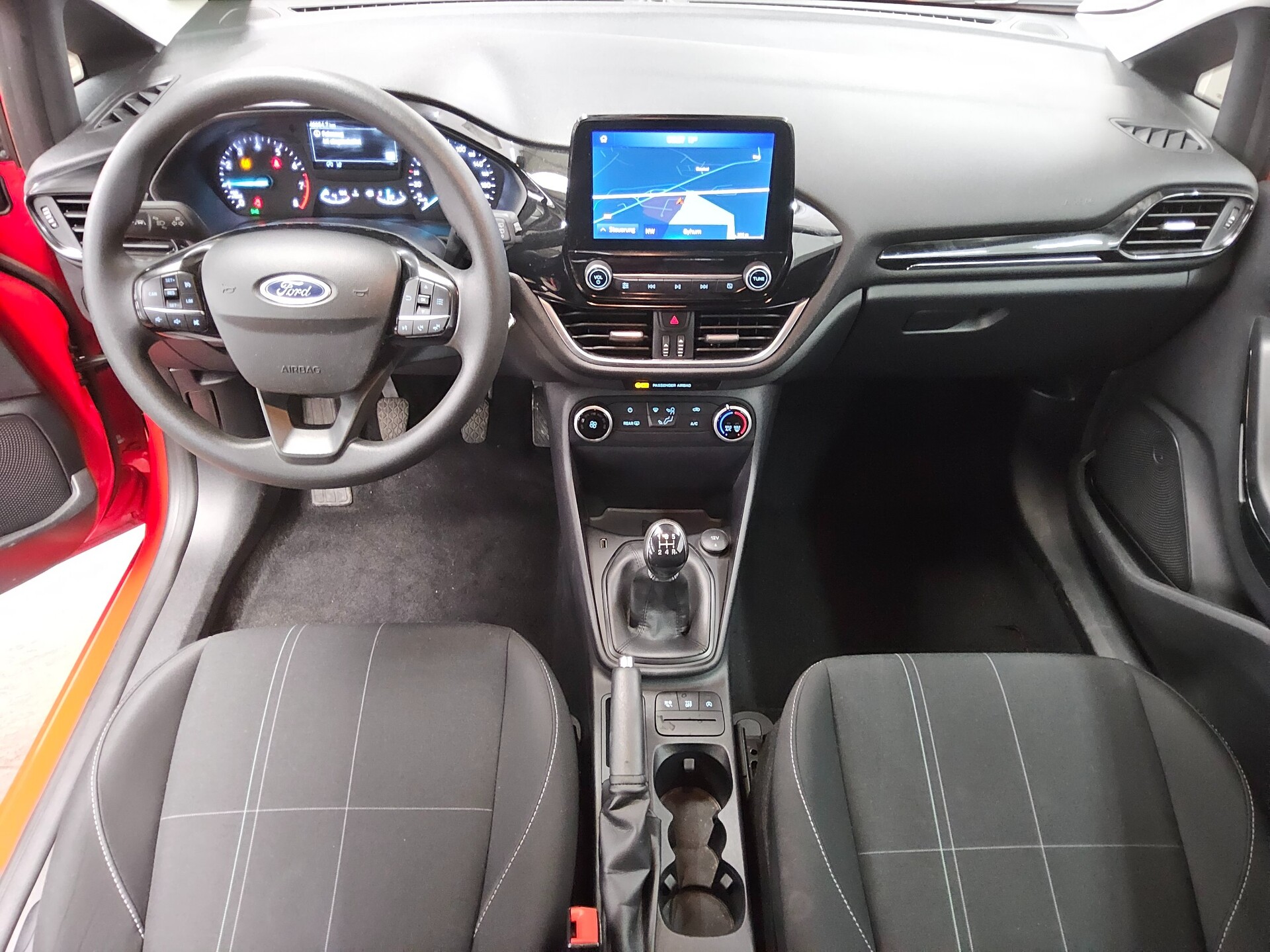 Ford Fiesta 1.1 Cool&Connect Navi PDC DAB 5