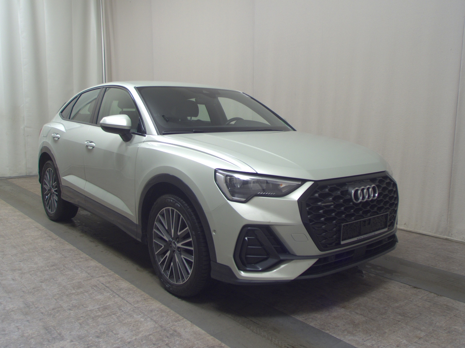Audi Q3 Sportback 35 TDI Qu. S-Line T-Leder Navi LED 3