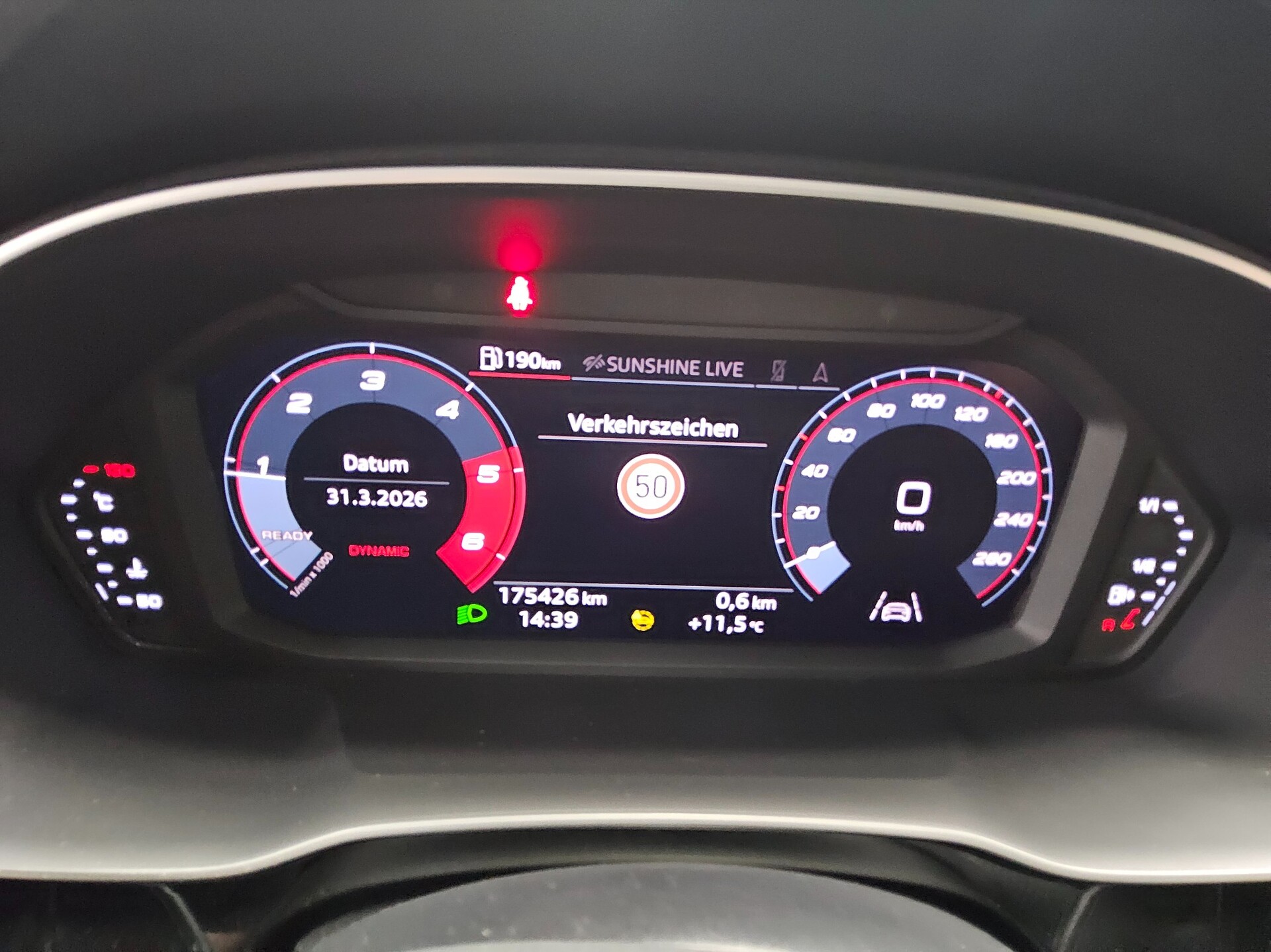 Audi Q3 Sportback 35 TDI Qu. S-Line T-Leder Navi LED 8