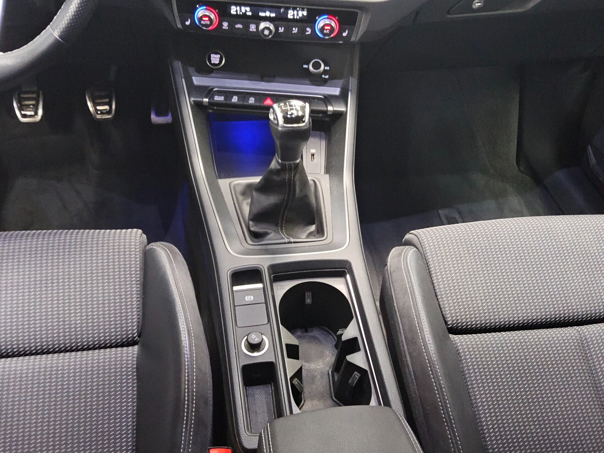 Audi Q3 Sportback 35 TDI Qu. S-Line T-Leder Navi LED 6