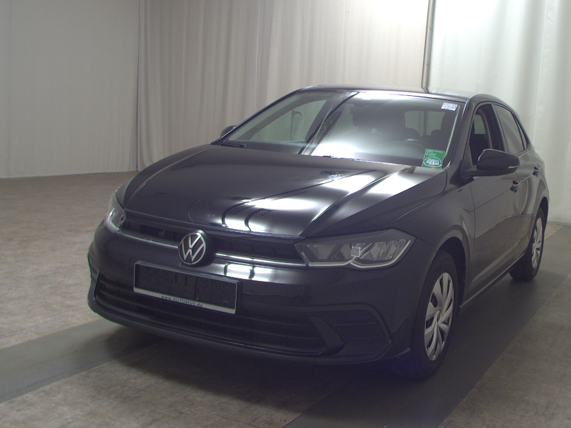 Volkswagen Polo 1.0 TSI Life Navi LED AID PDC Shz 2