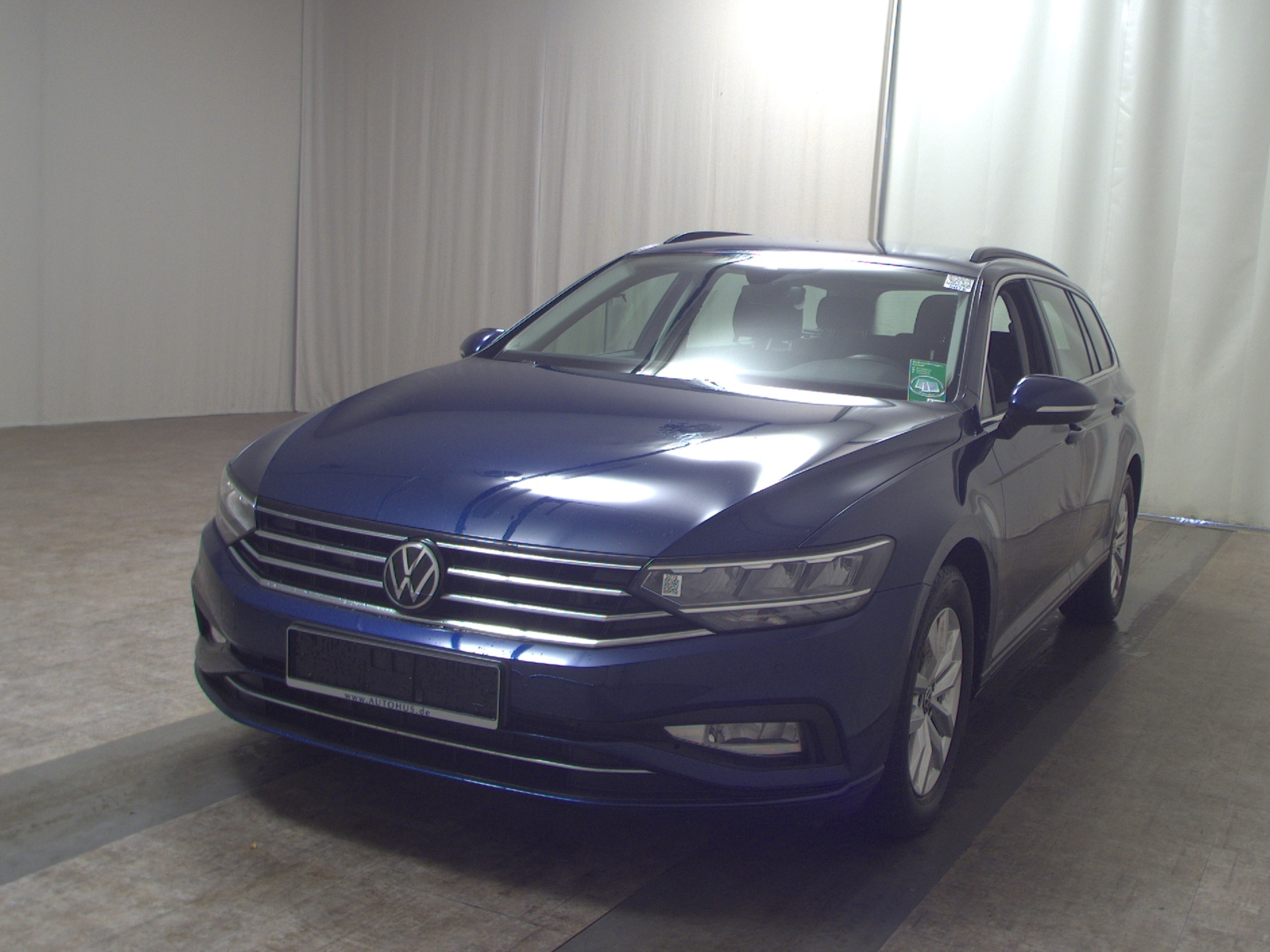 Volkswagen Passat Var. 2.0 TDI Business Navi LED H-K RfK 2