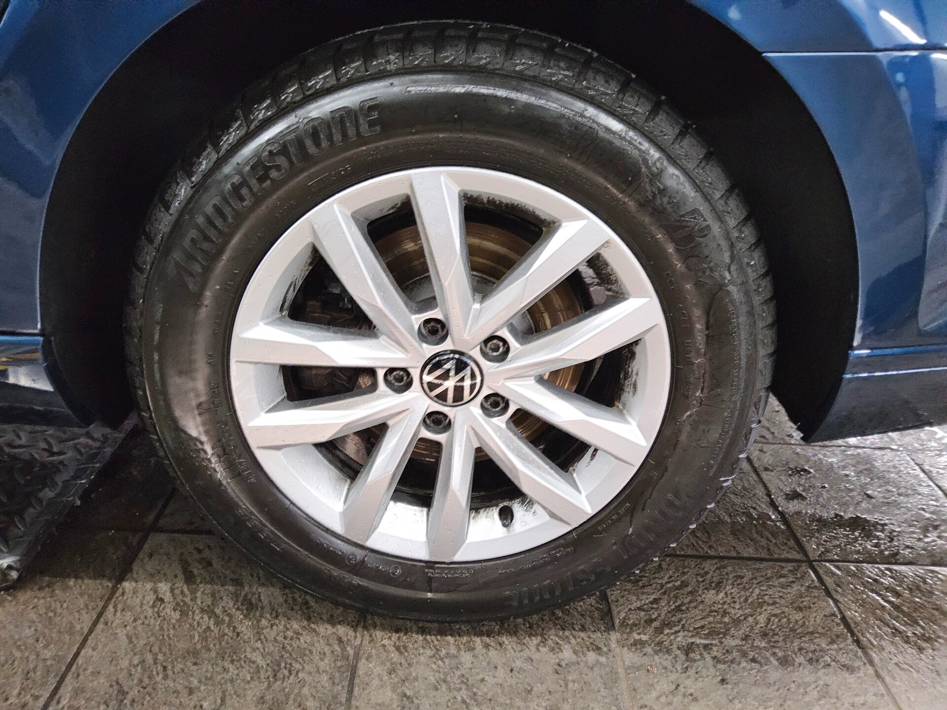 Volkswagen Passat Var. 2.0 TDI Business Navi LED H-K RfK 10