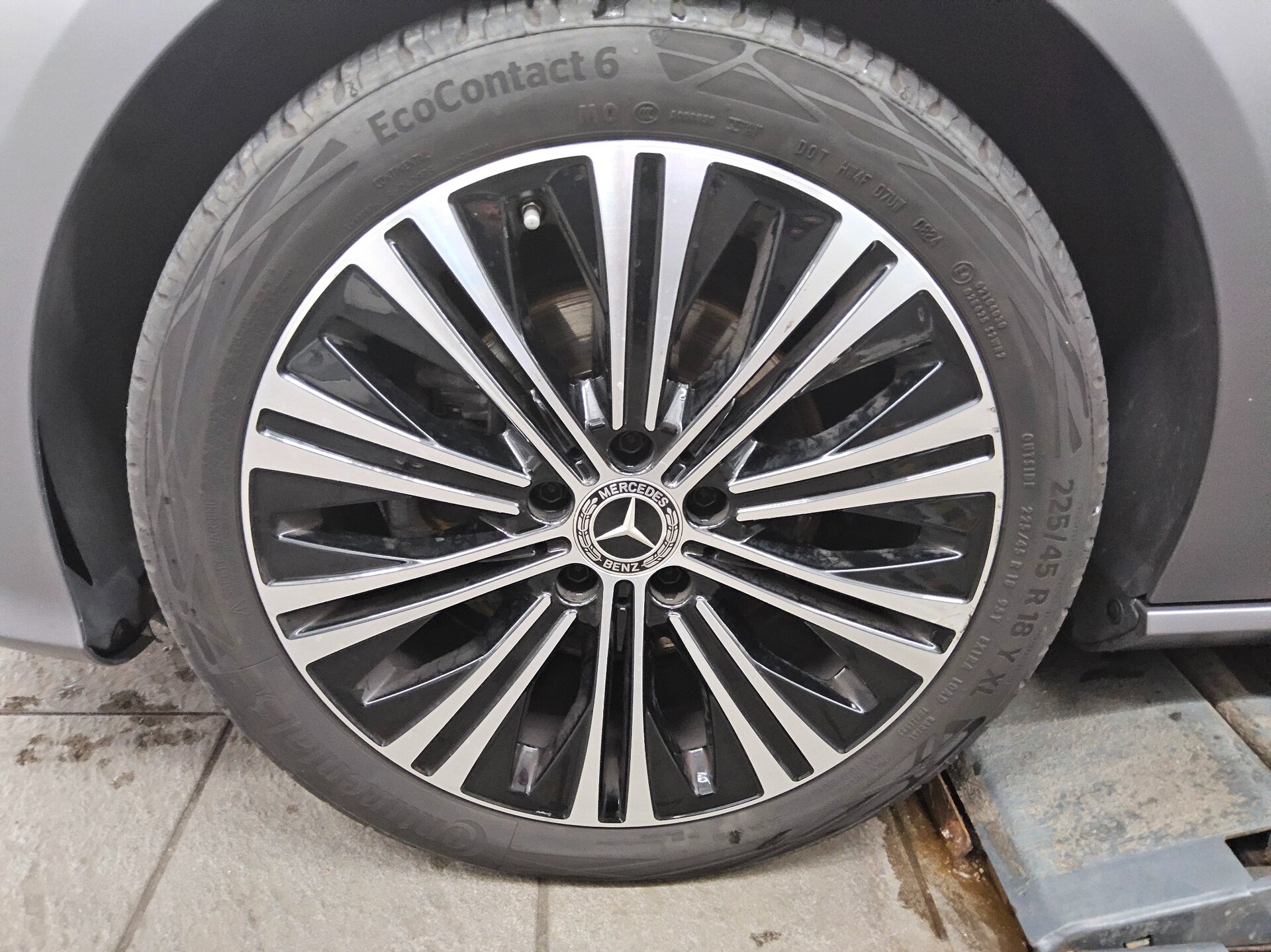 Mercedes-Benz CLA 200 SB d Progressive Navi LED Leder RFK Pano 11