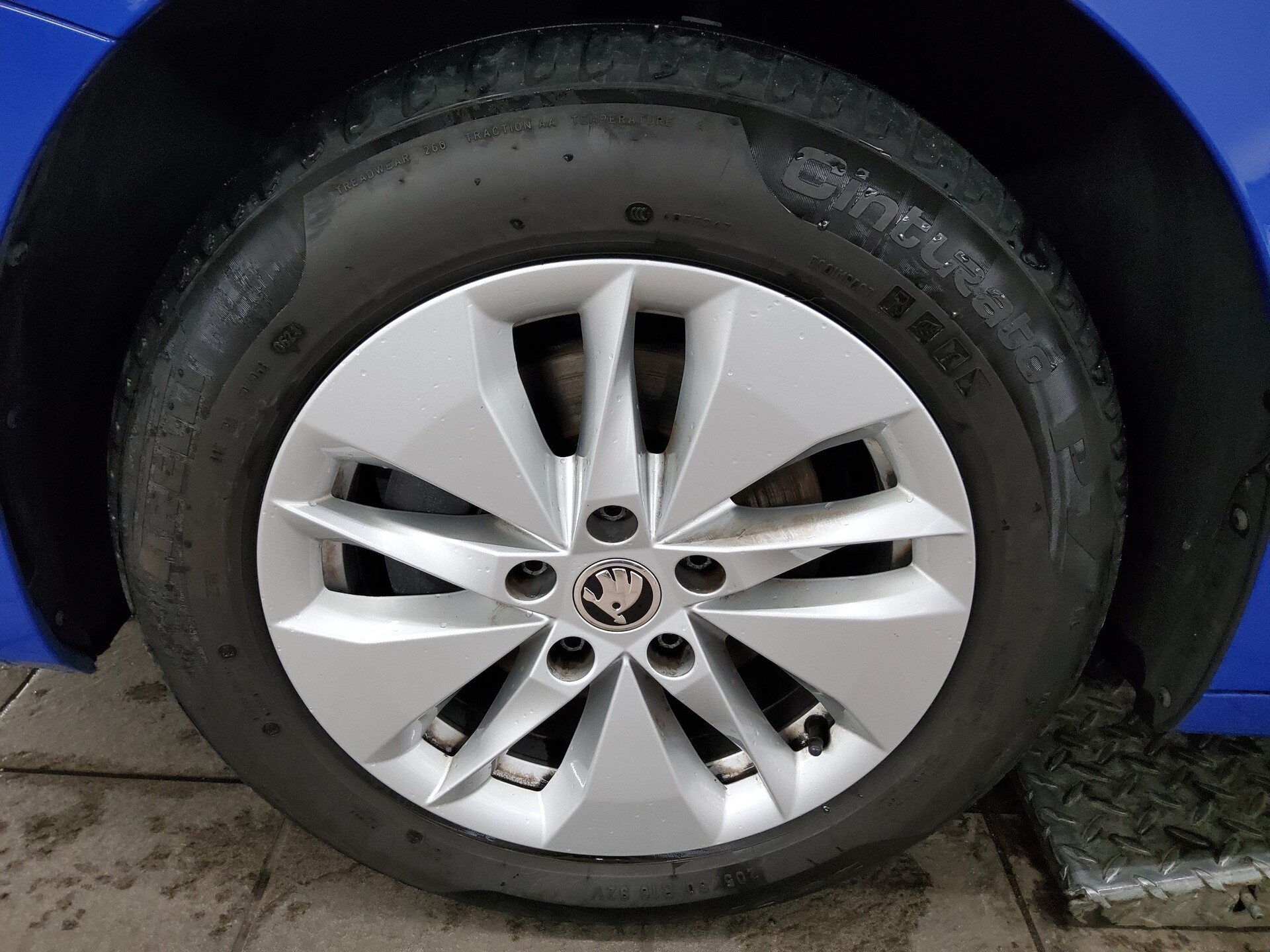 Skoda Octavia Kombi 2.0 TDI Ambition Navi LED virtual 11