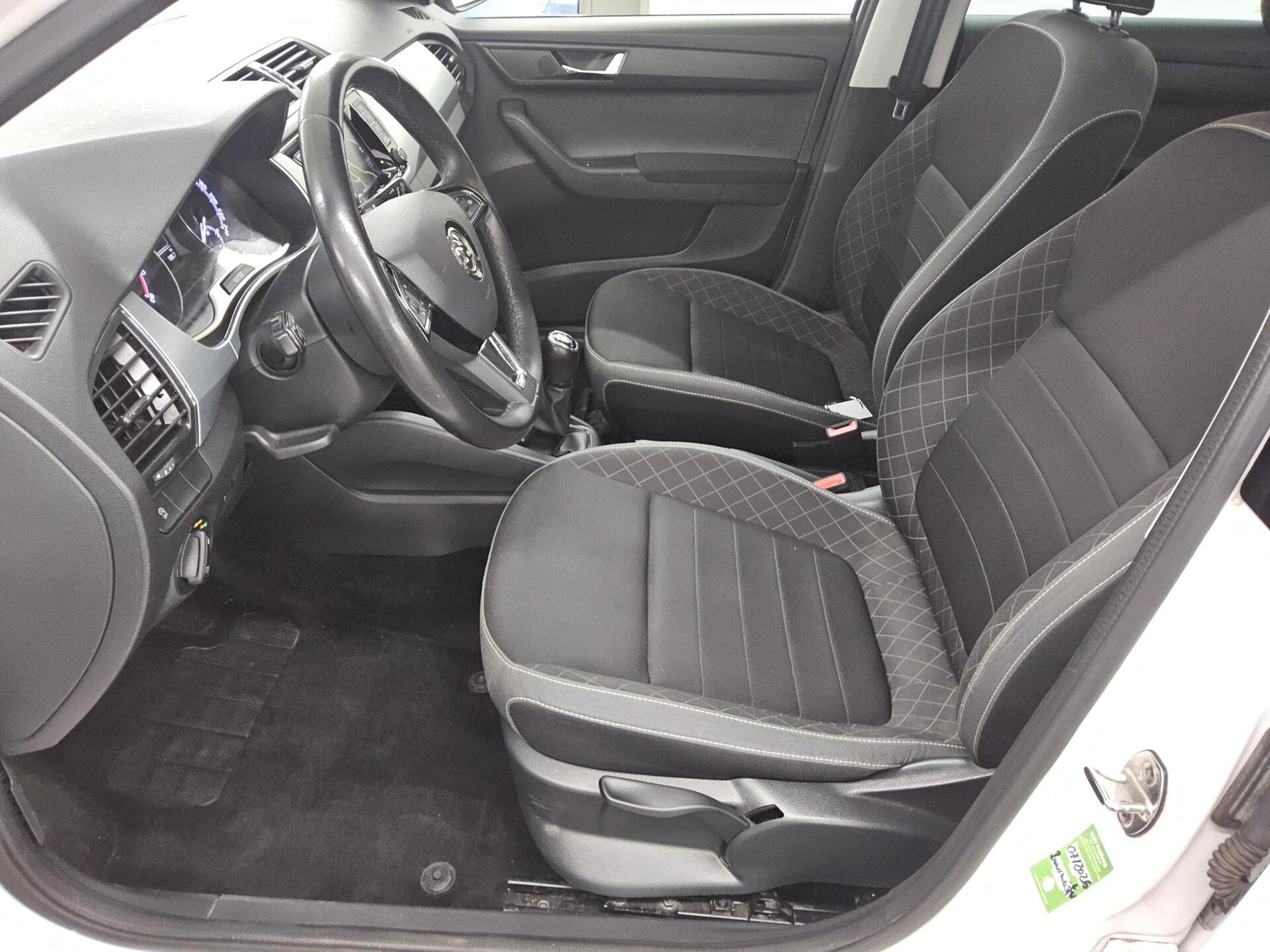 Skoda Fabia Kombi 1.0 TSI Ambition Navi PDC Tempomat 8