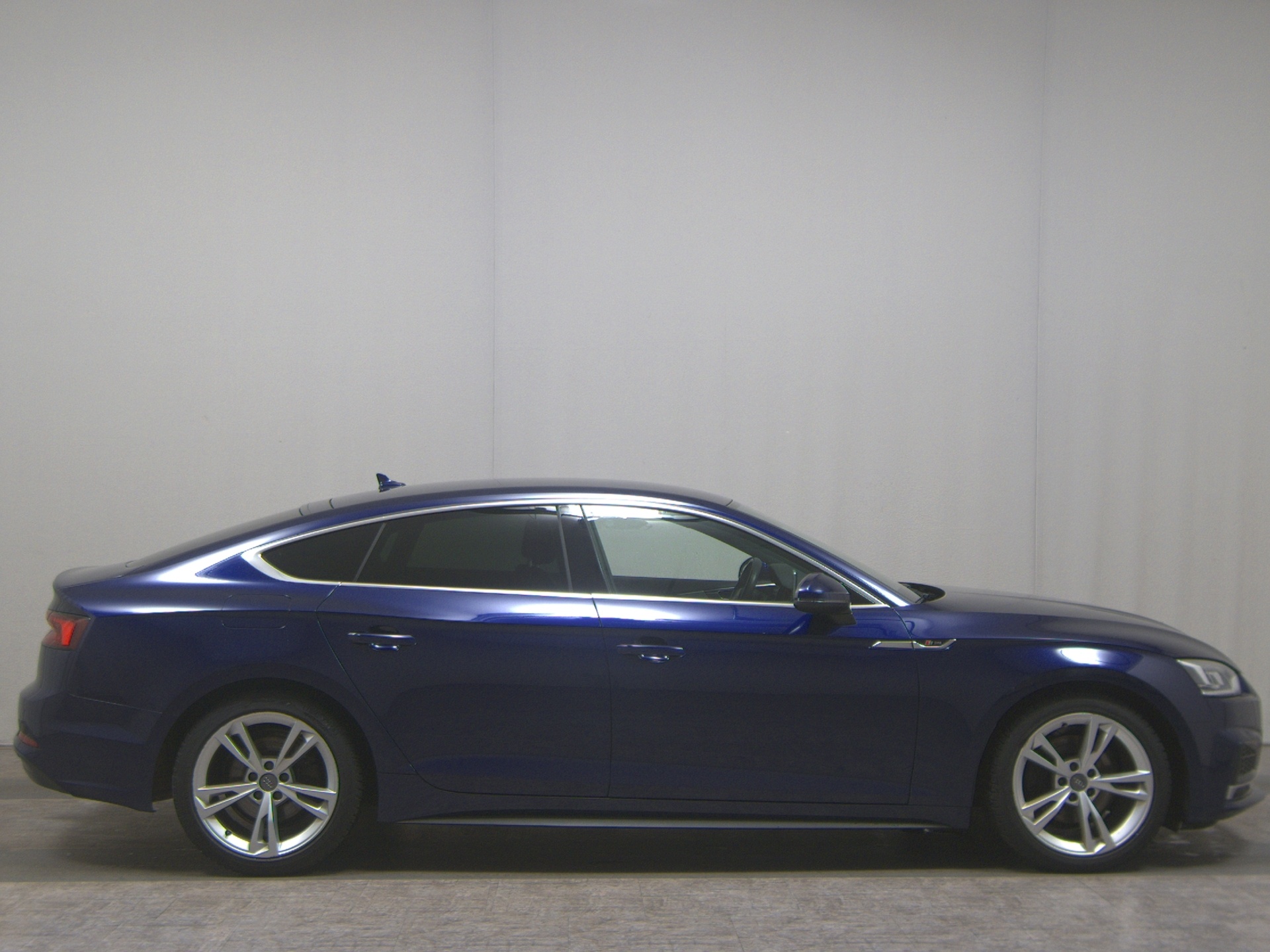 Audi A5 Sportback 35 TDI Leder Navi+ LED vc AHK RfK