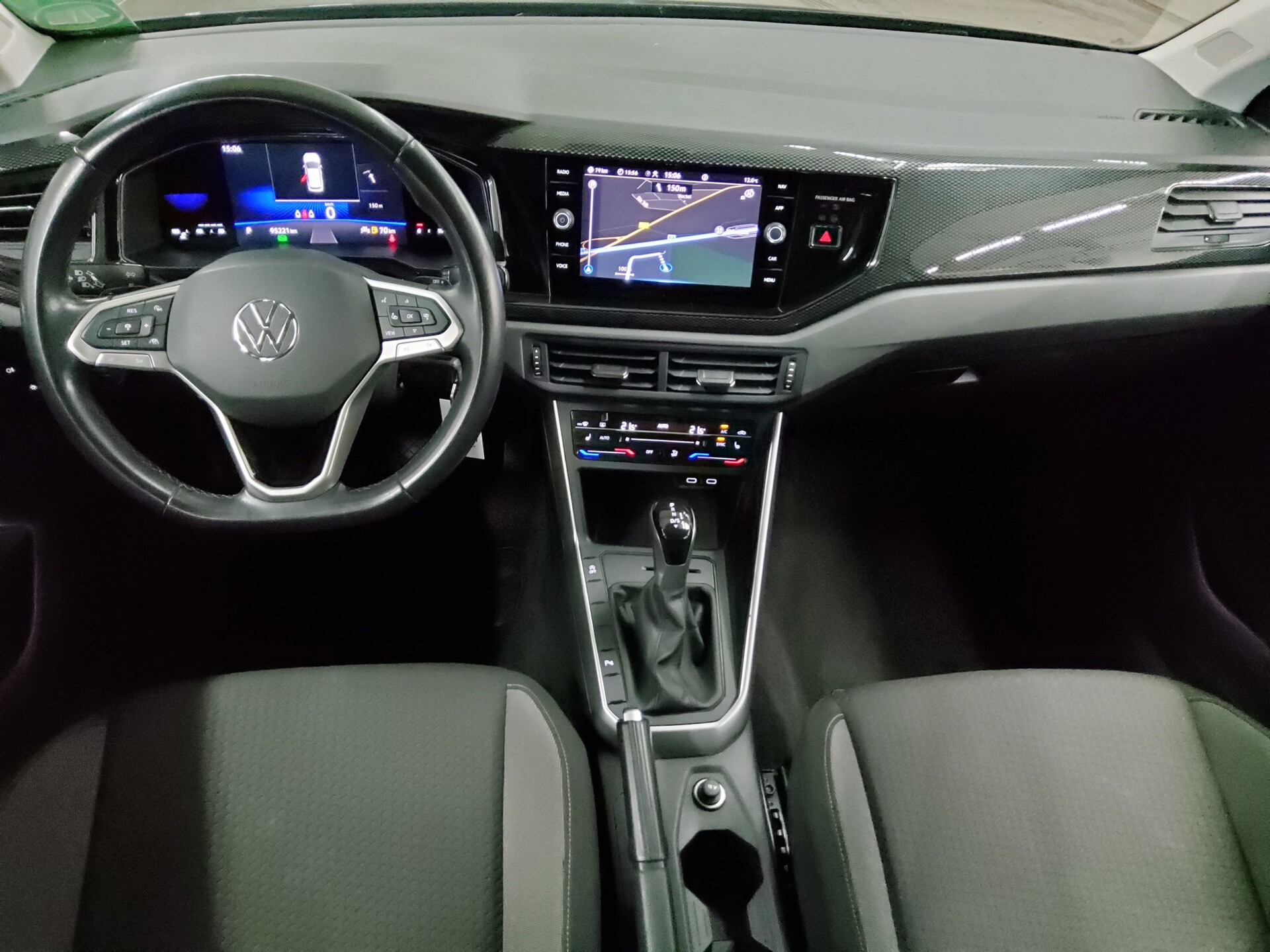 Volkswagen Polo 1.0 TSI Life Navi LED DC PDC SHZ 5