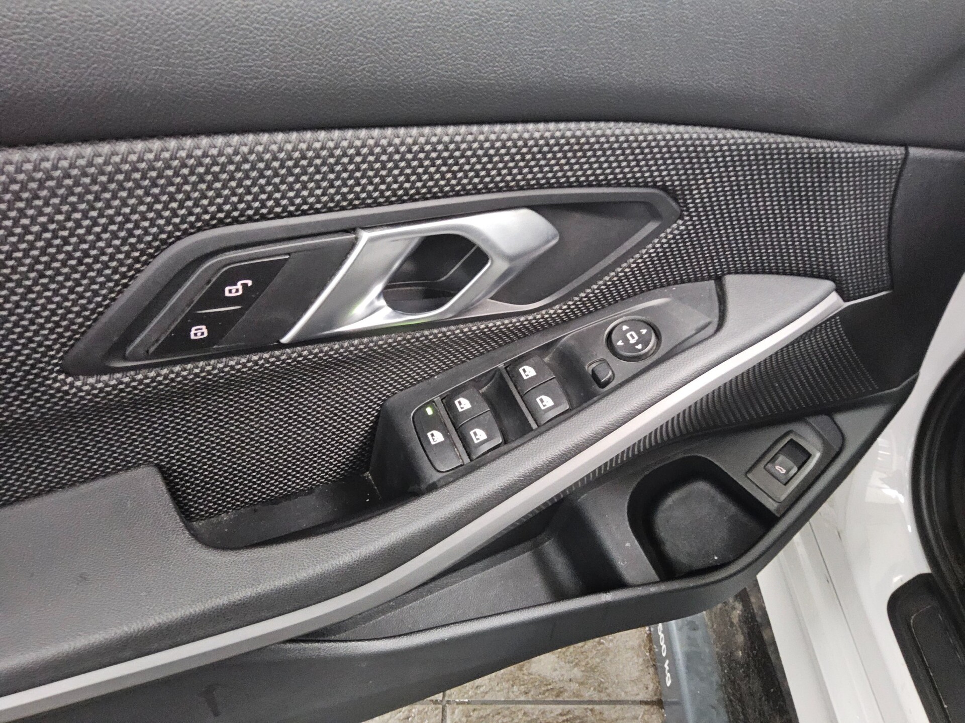 BMW 320dA Touring Advantage Navi LED PDC 9