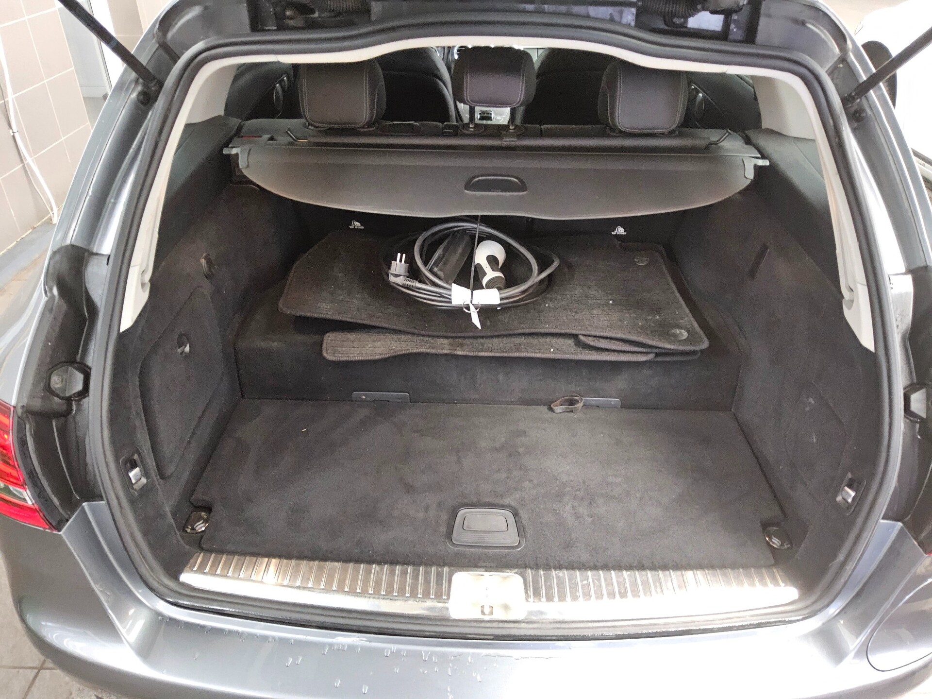 Mercedes-Benz C 300 T de Avantgarde Navi LED Wide Burmester 12