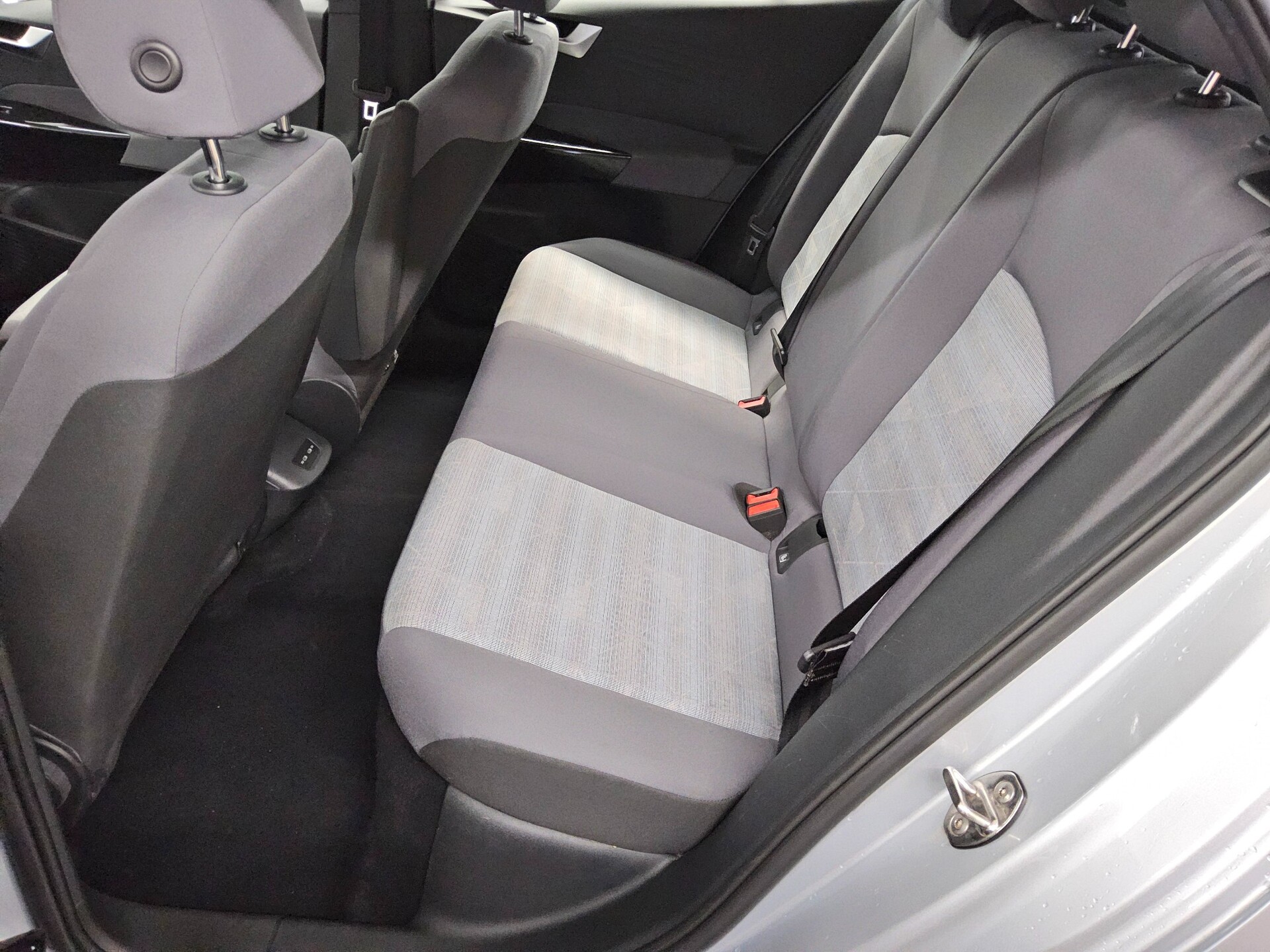 Volkswagen ID.3 Pro Performance Navi LED ACC PDC Shz Klima 13